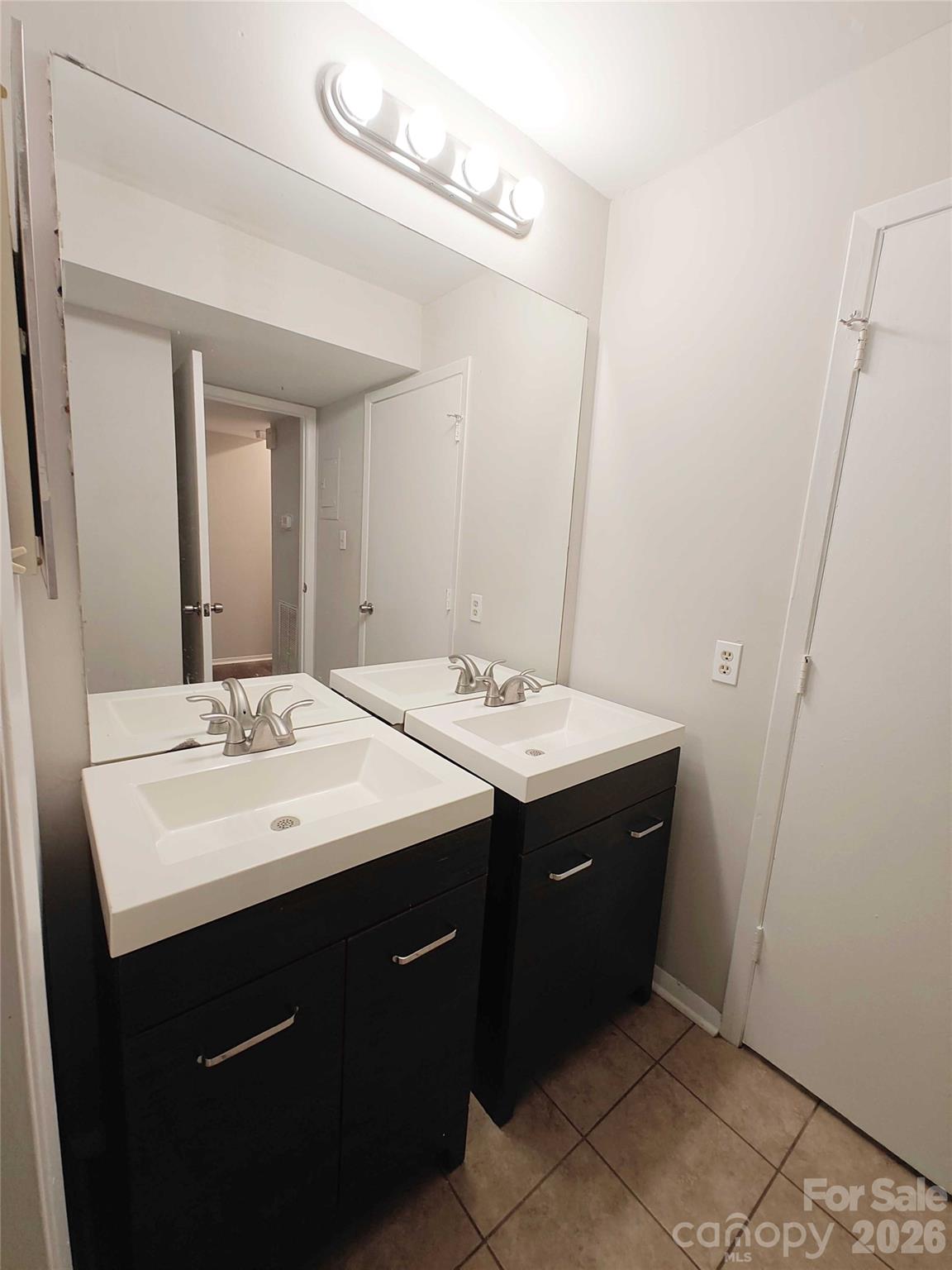 4948 Sardis Road C Property Photo 29