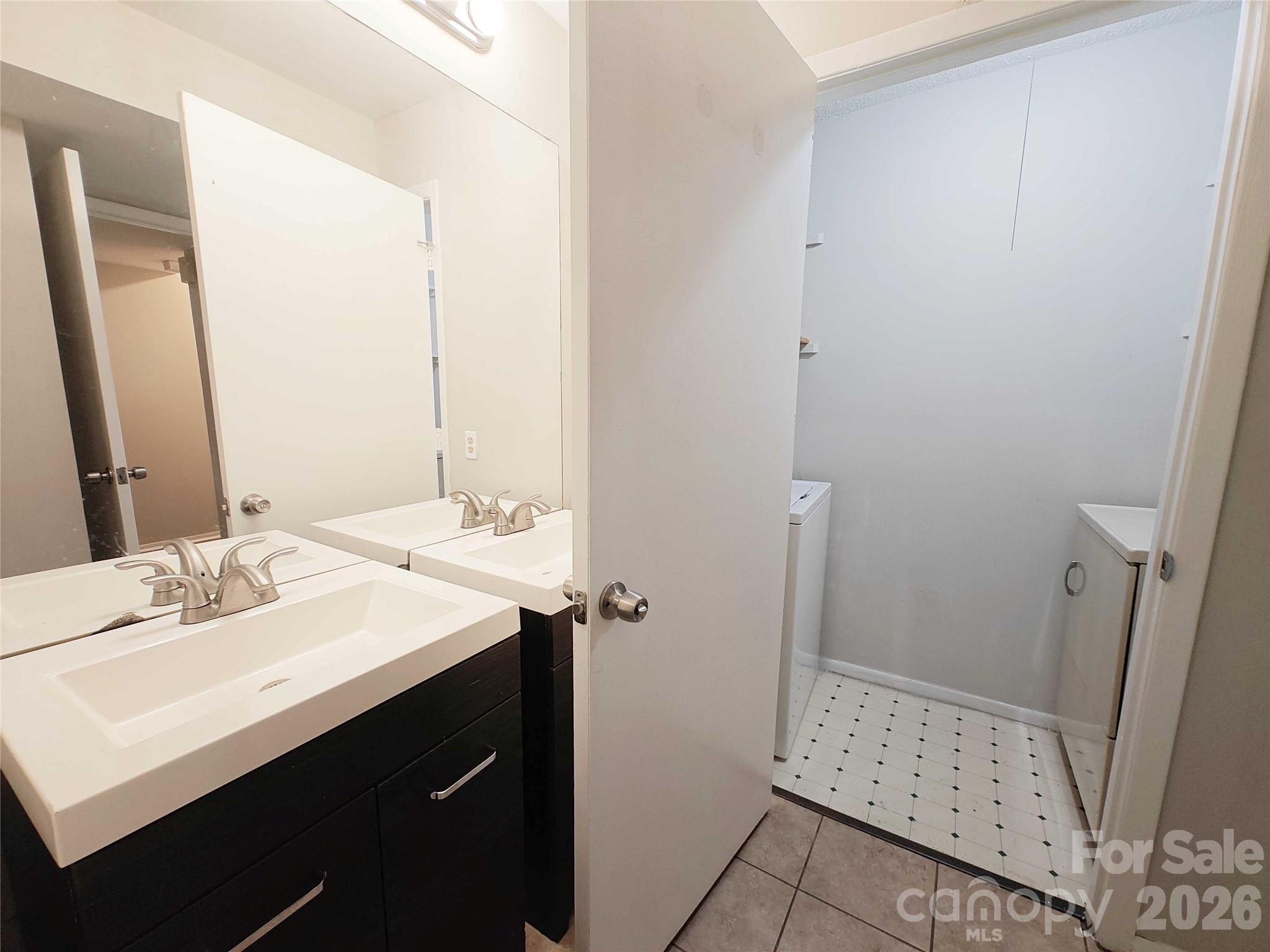 4948 Sardis Road C Property Photo 30