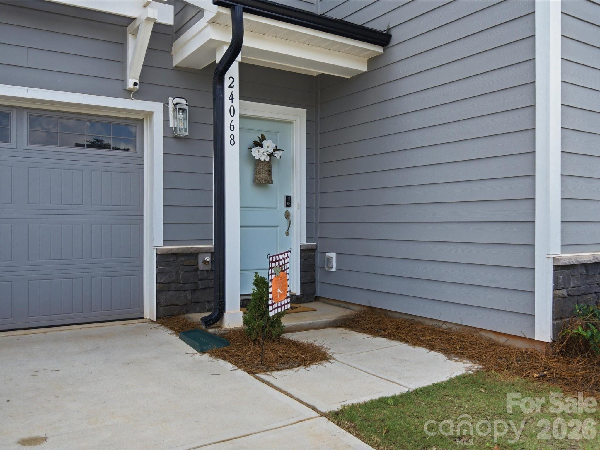 24068 Sailfish Drive Property Photo 7