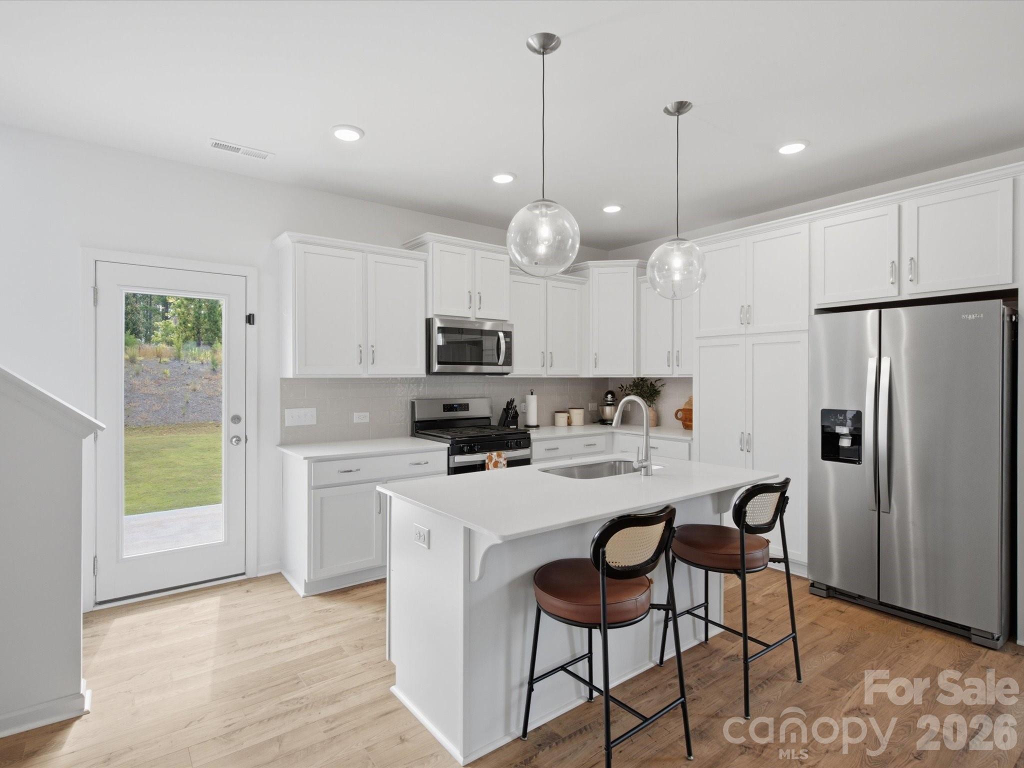 24068 Sailfish Drive Property Photo 11