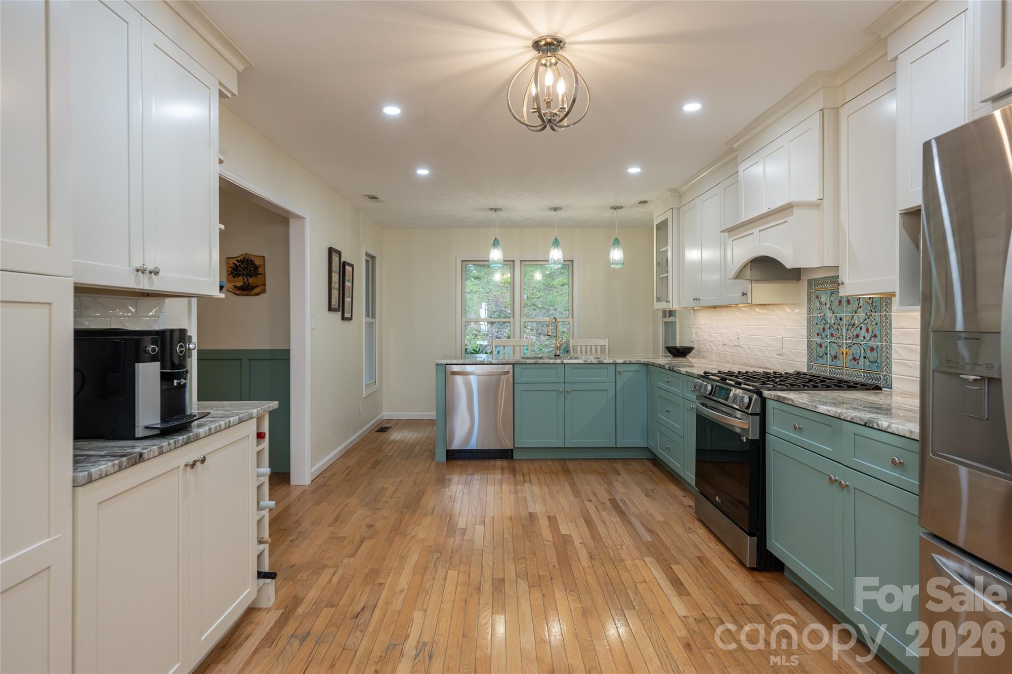 80 Range Drive Property Photo 4