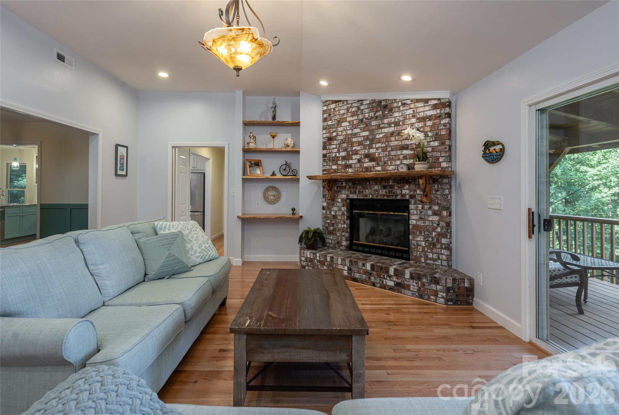 80 Range Drive Property Photo 8