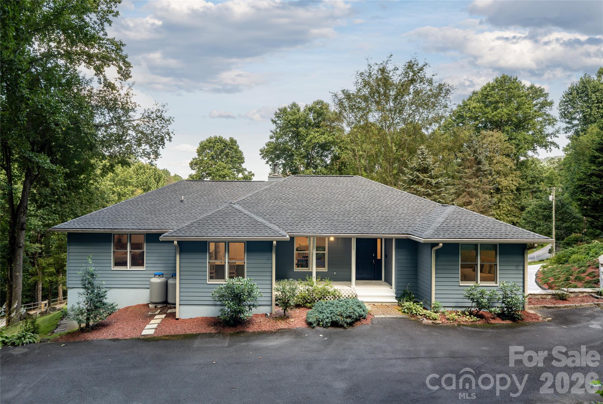 80 Range Drive Property Photo 44