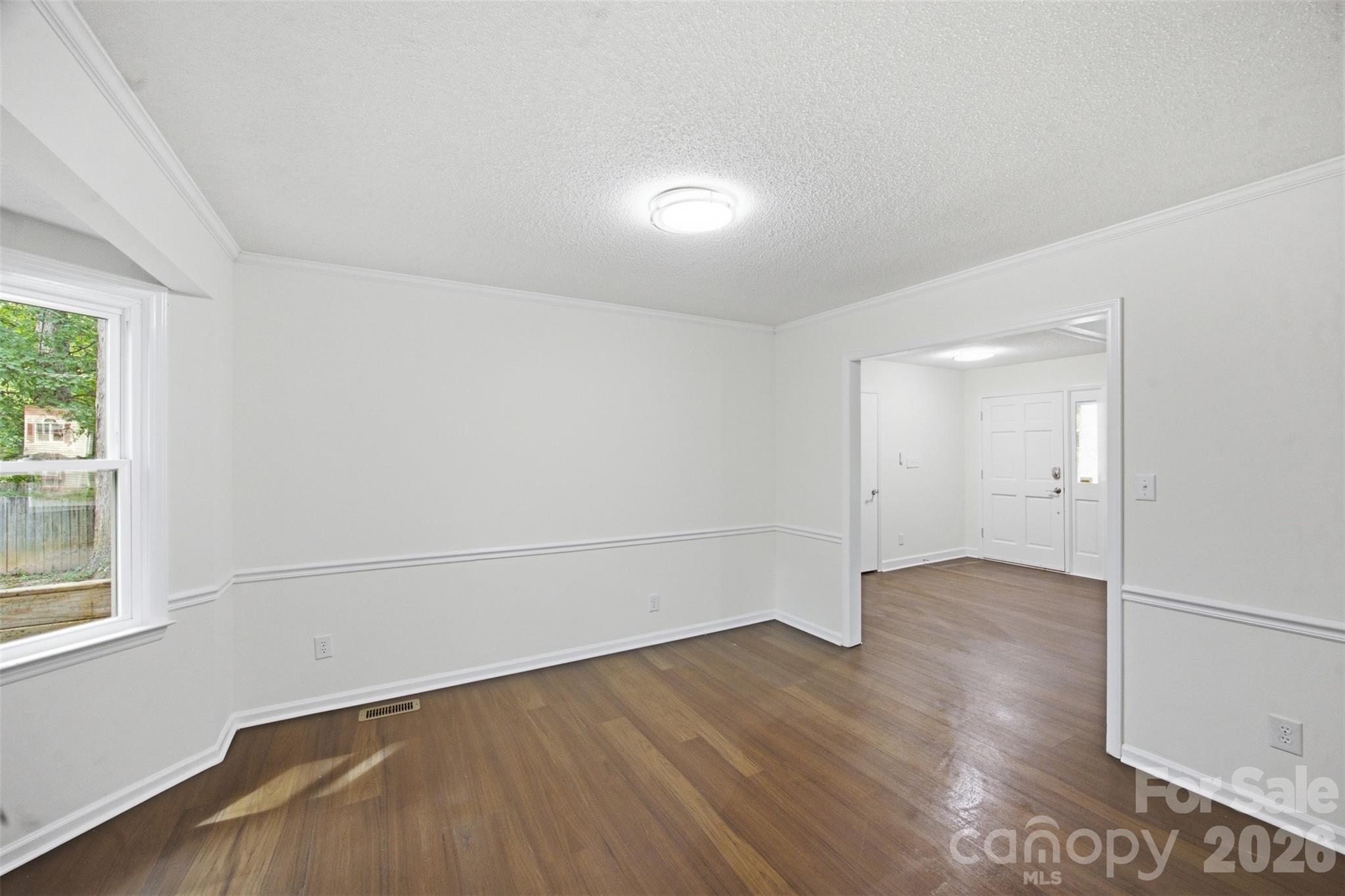 103 New Hampshire Drive Property Photo 9