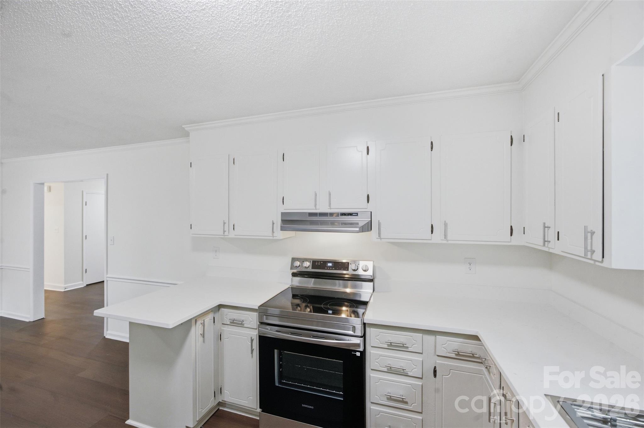 103 New Hampshire Drive Property Photo 14