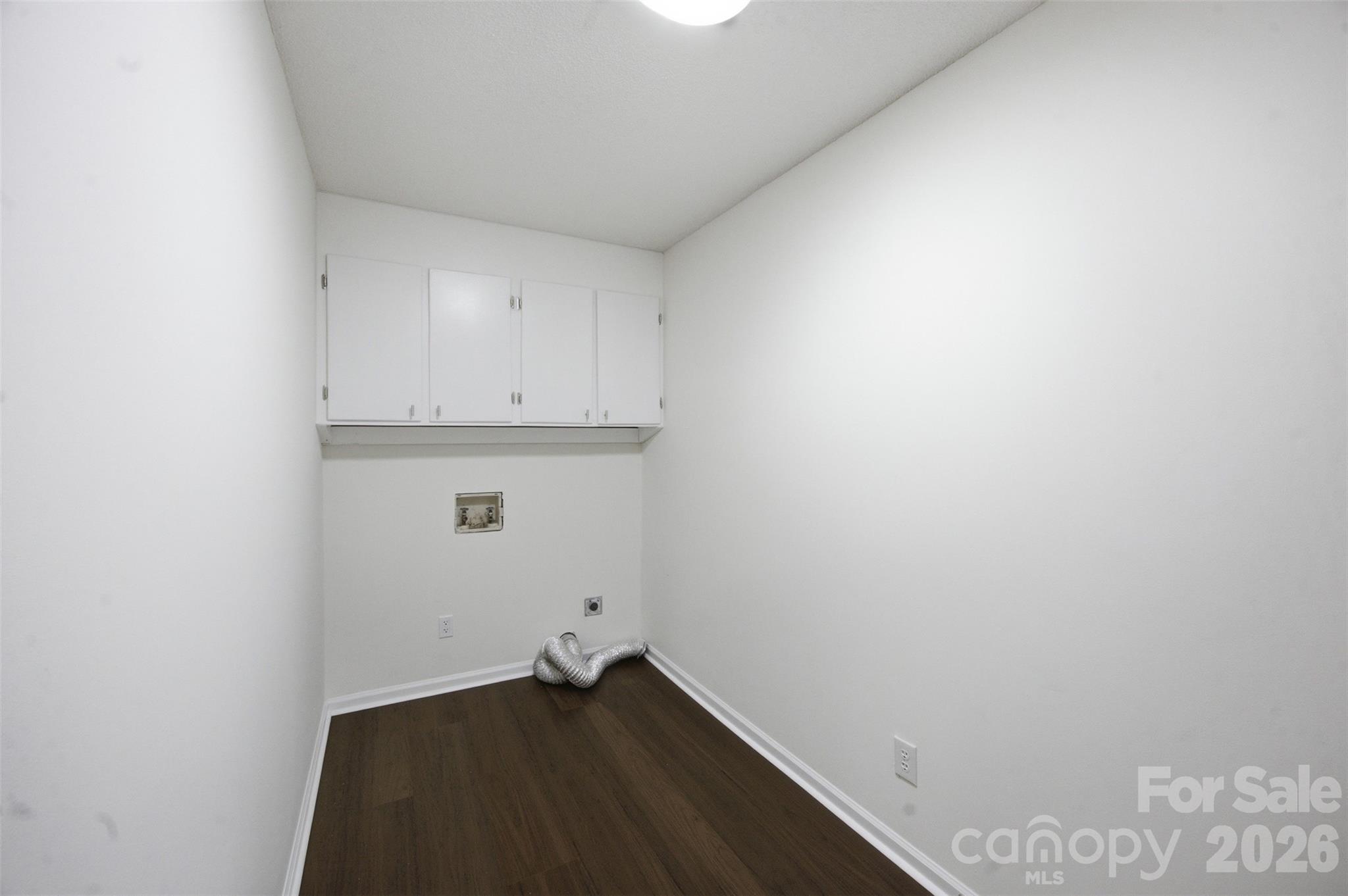 103 New Hampshire Drive Property Photo 29