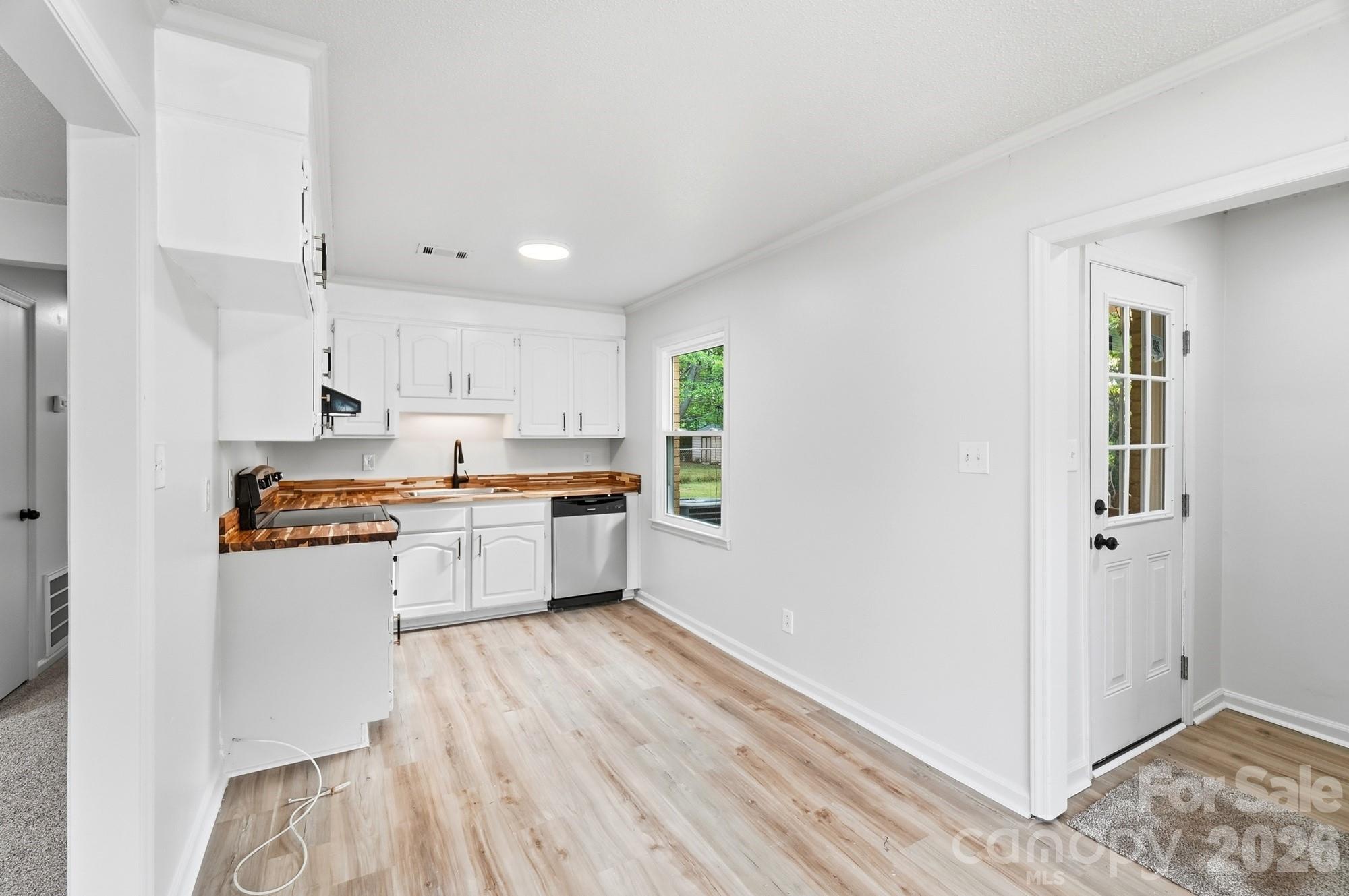9933 Starwood Drive Property Photo 16