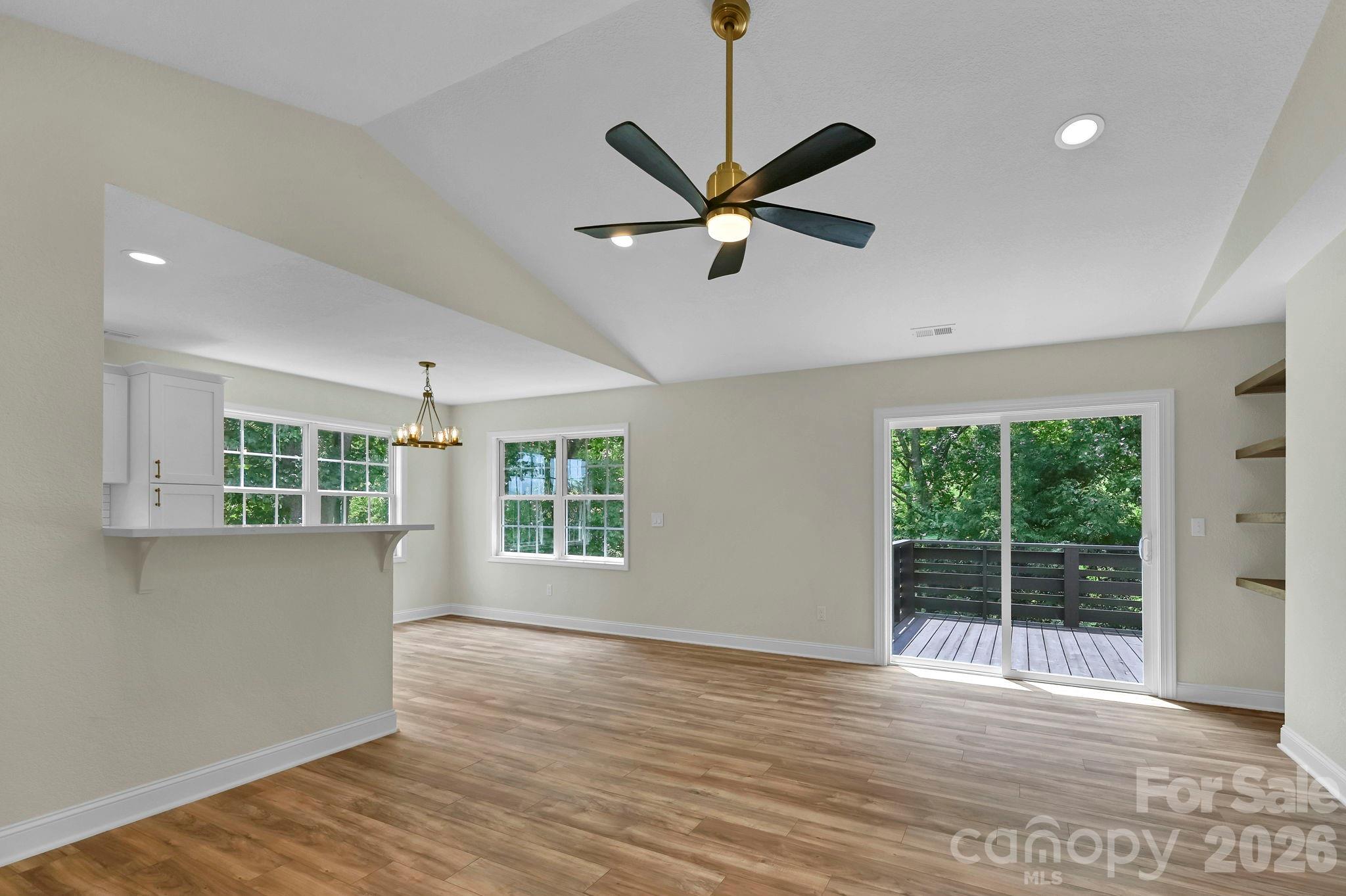 157 Scarlett Ridge Drive Property Photo 7