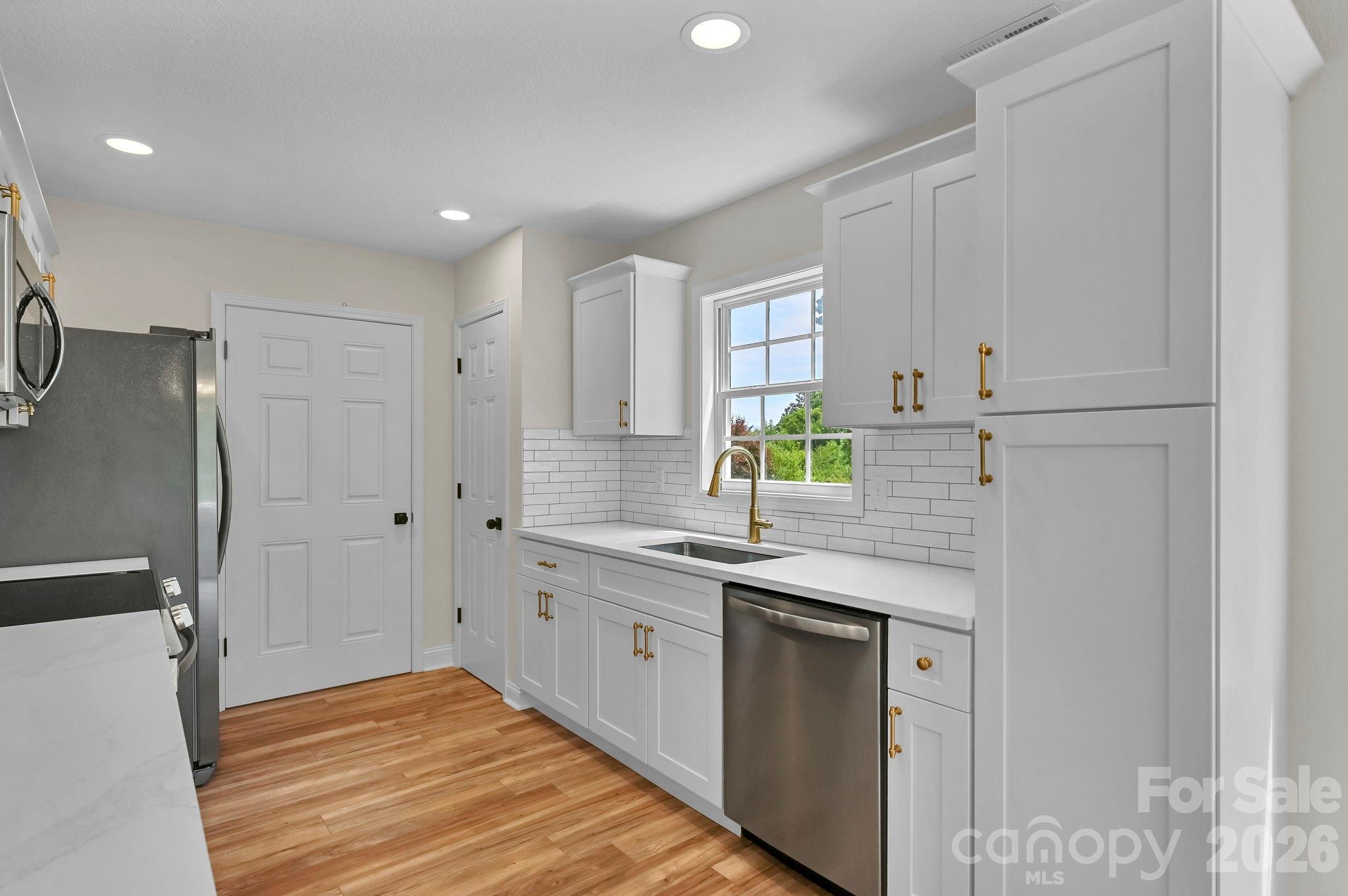 157 Scarlett Ridge Drive Property Photo 12