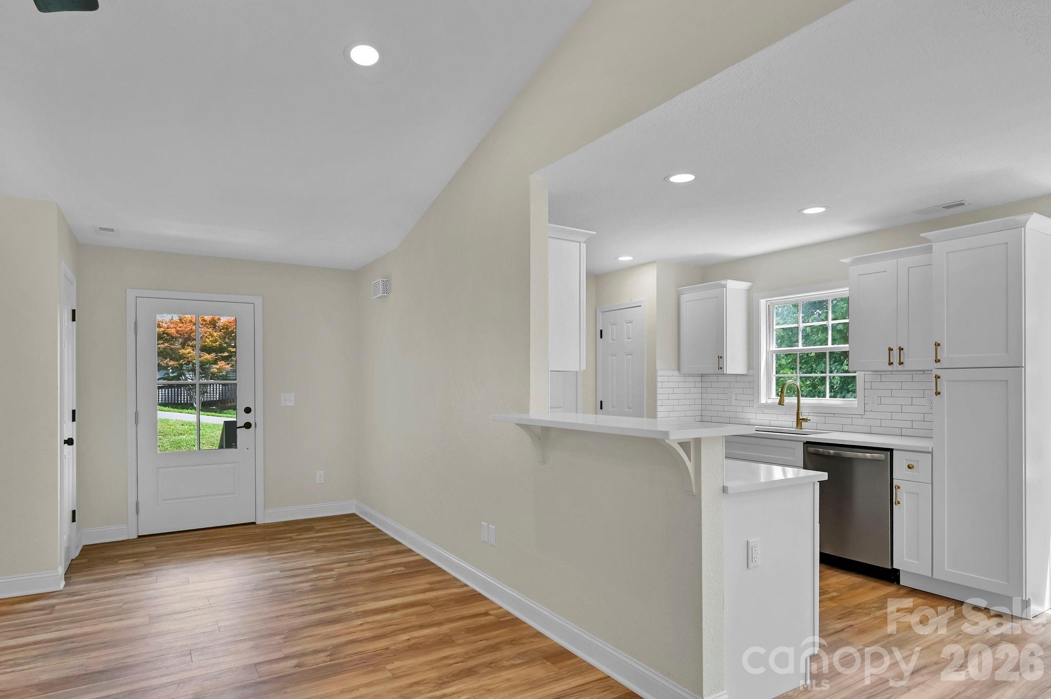 157 Scarlett Ridge Drive Property Photo 15