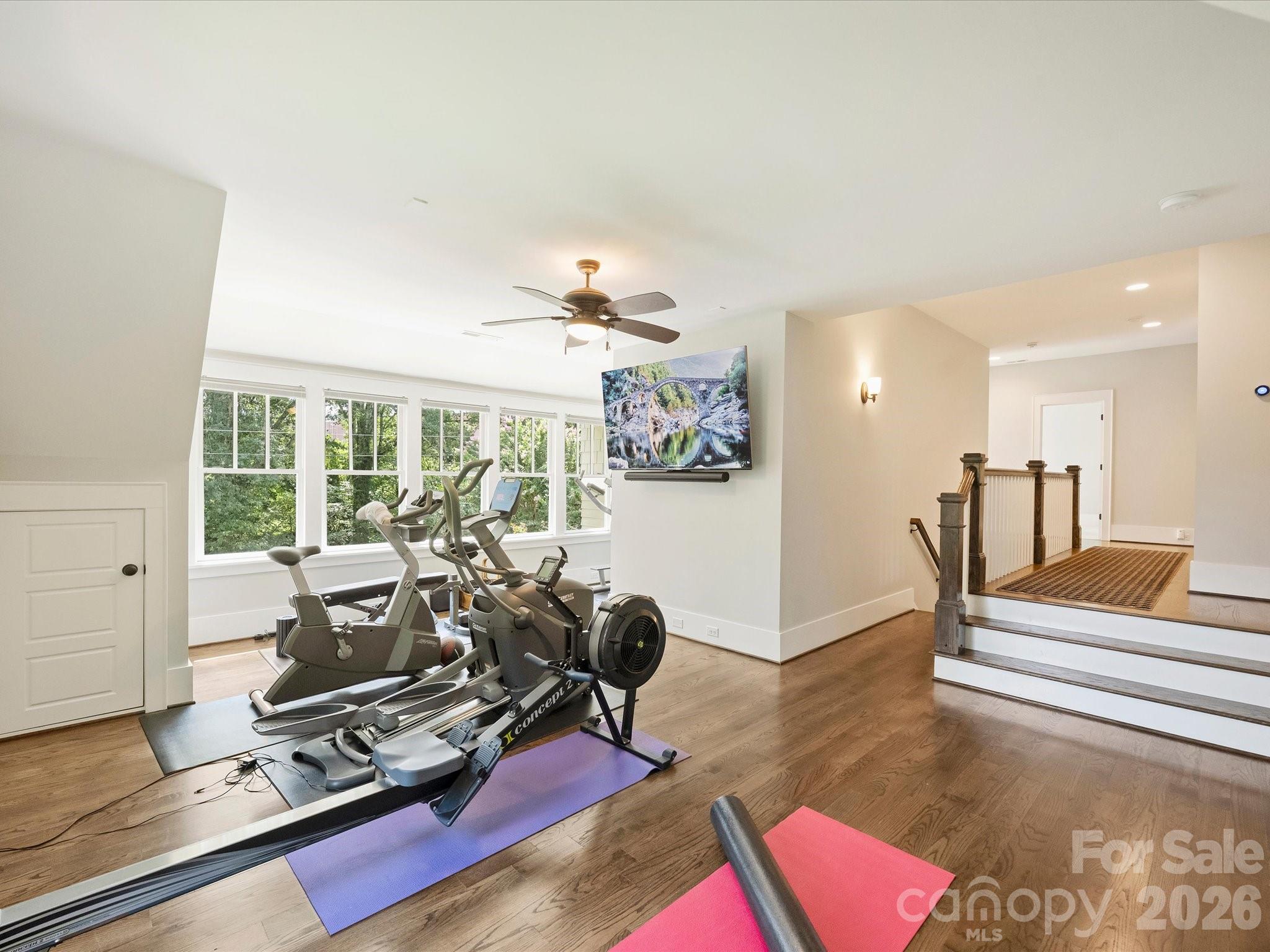 516 Hillside Avenue Property Photo 23