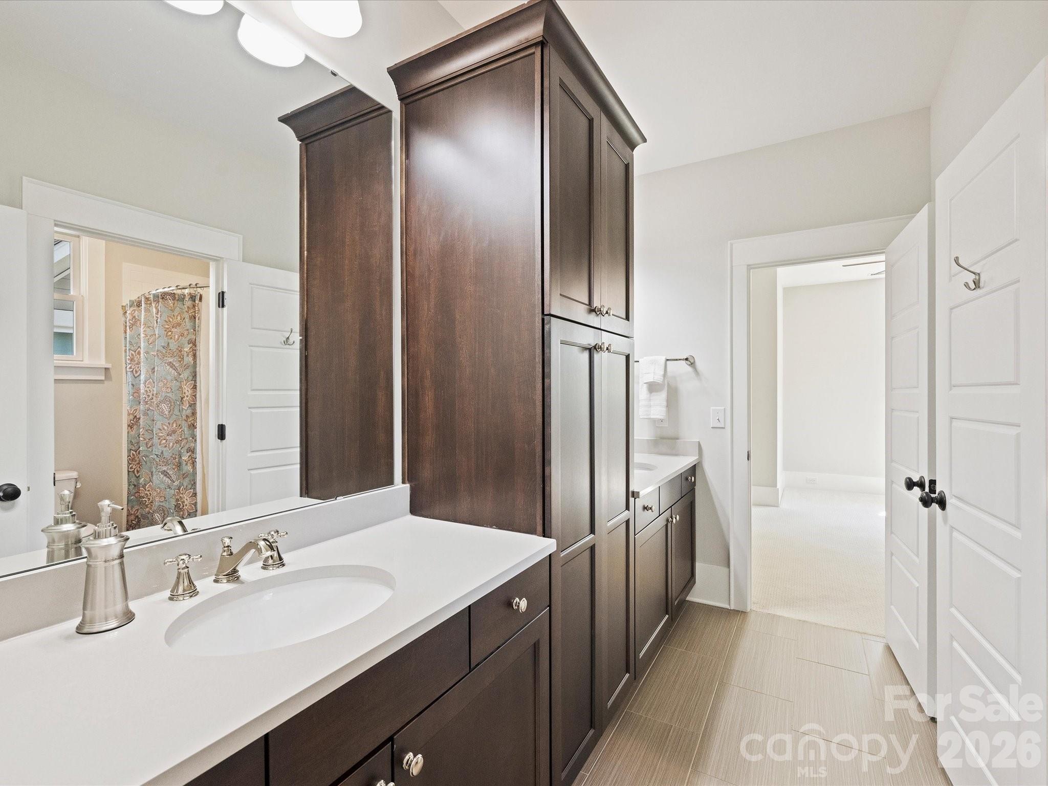 516 Hillside Avenue Property Photo 35