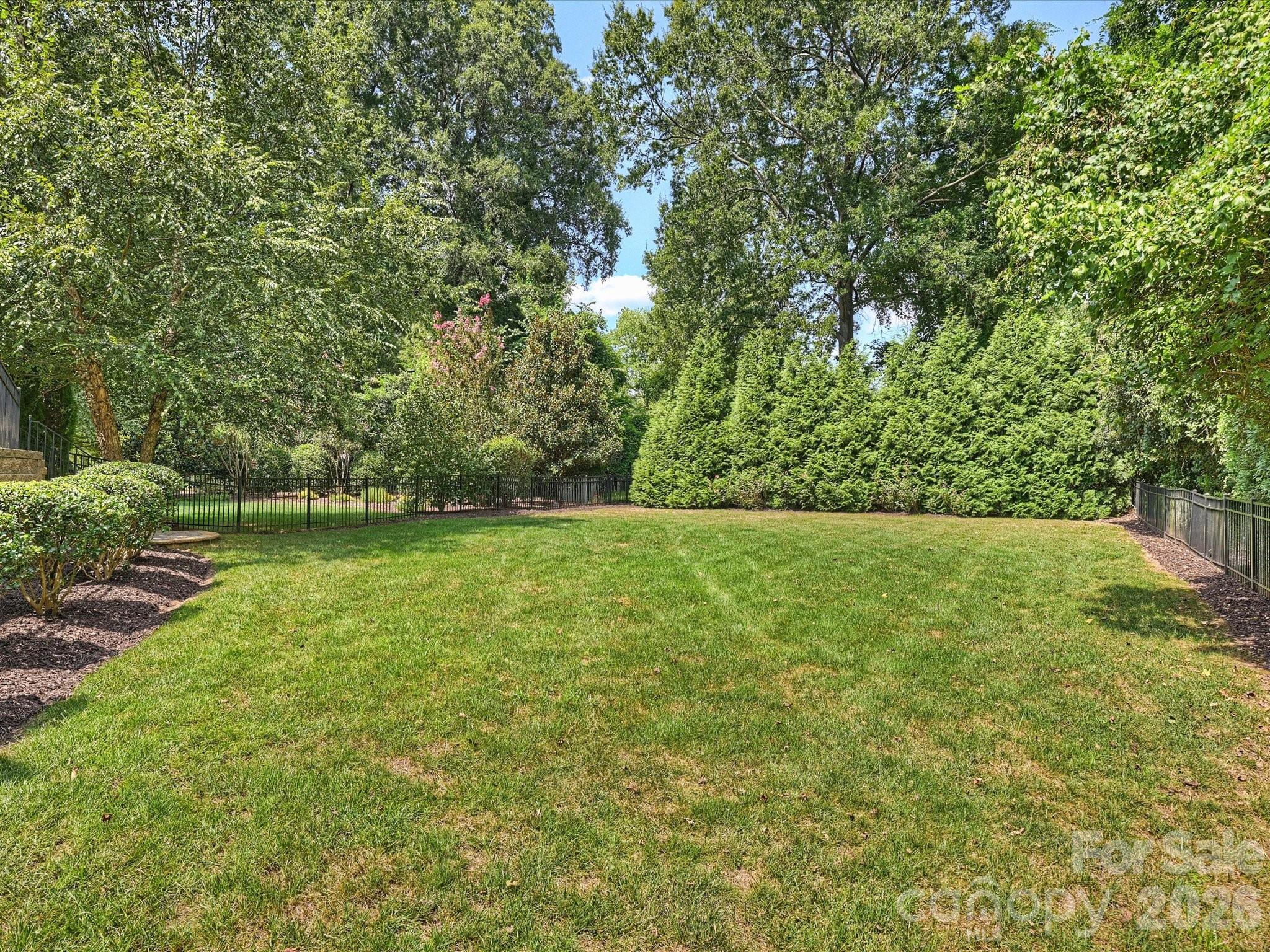 516 Hillside Avenue Property Photo 41