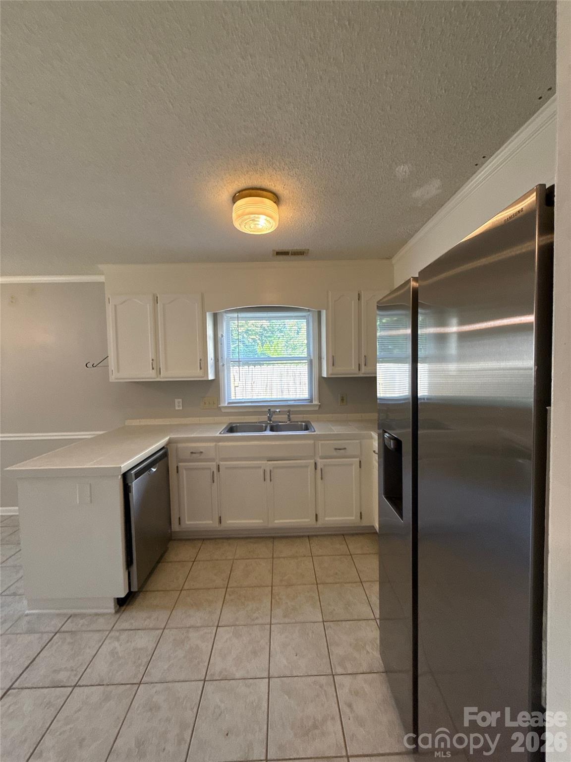 7638 Campbell Creek Lane Property Photo 4