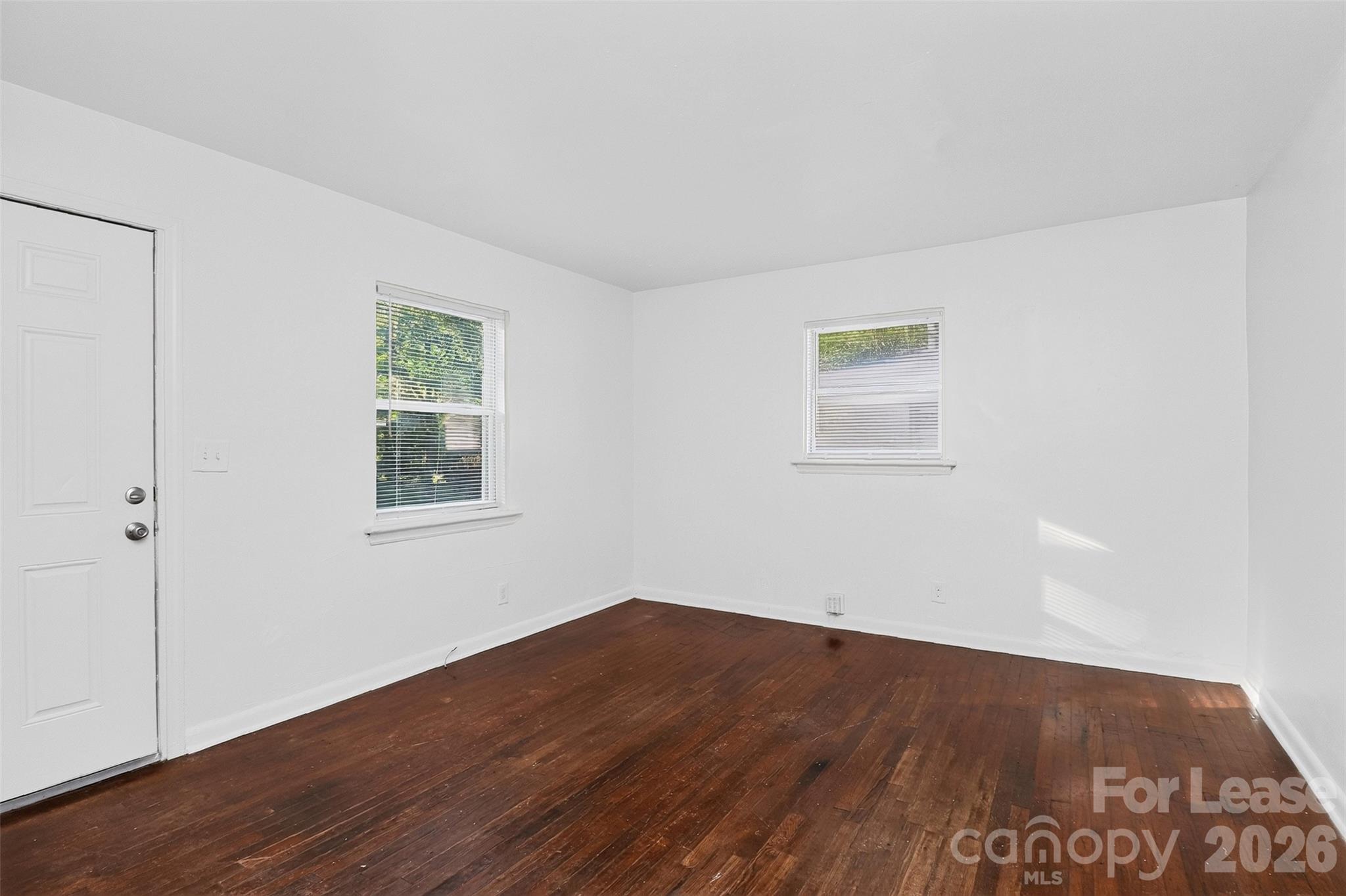 2414 Wilson Avenue Property Photo 2