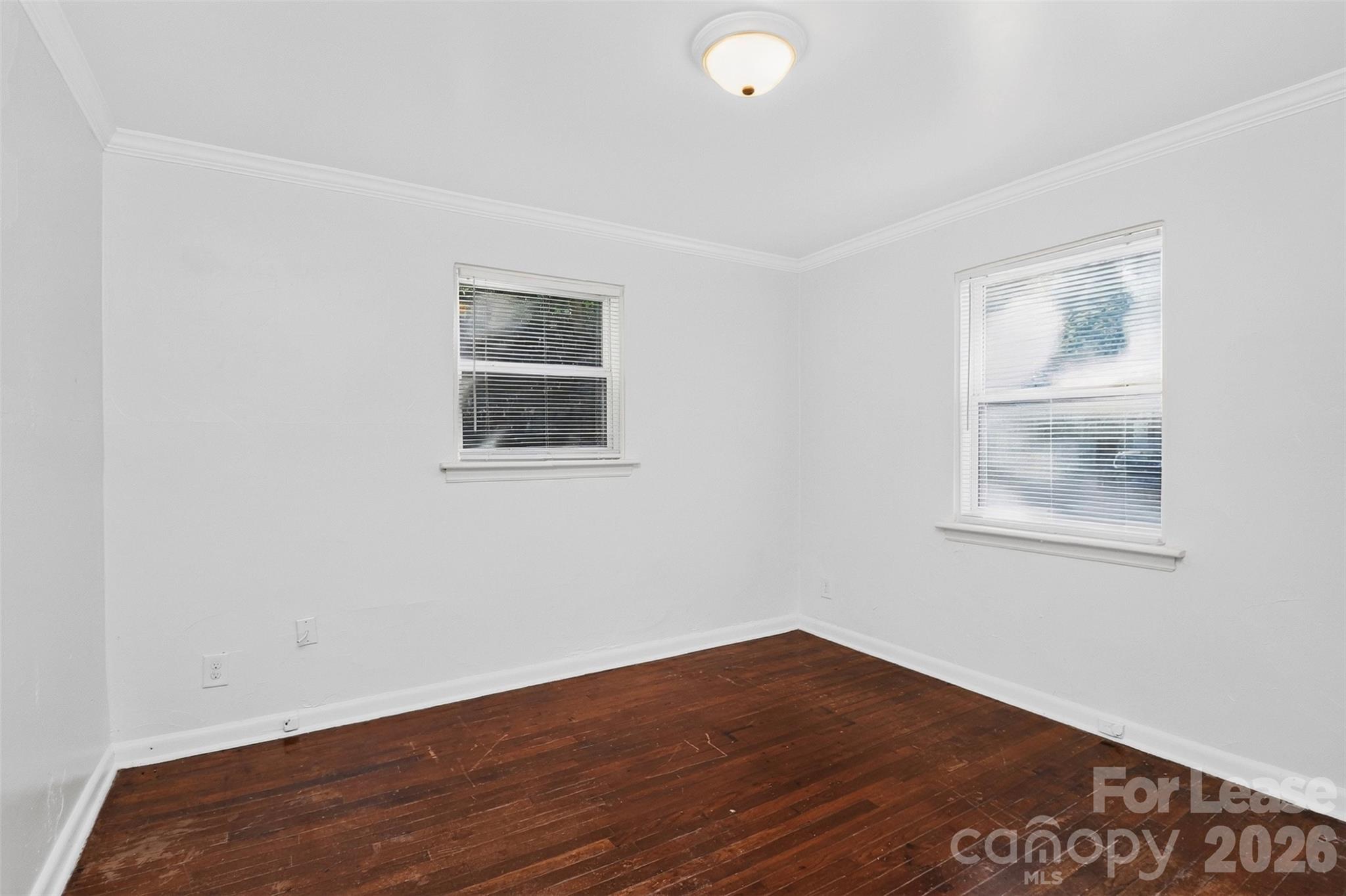 2414 Wilson Avenue Property Photo 9