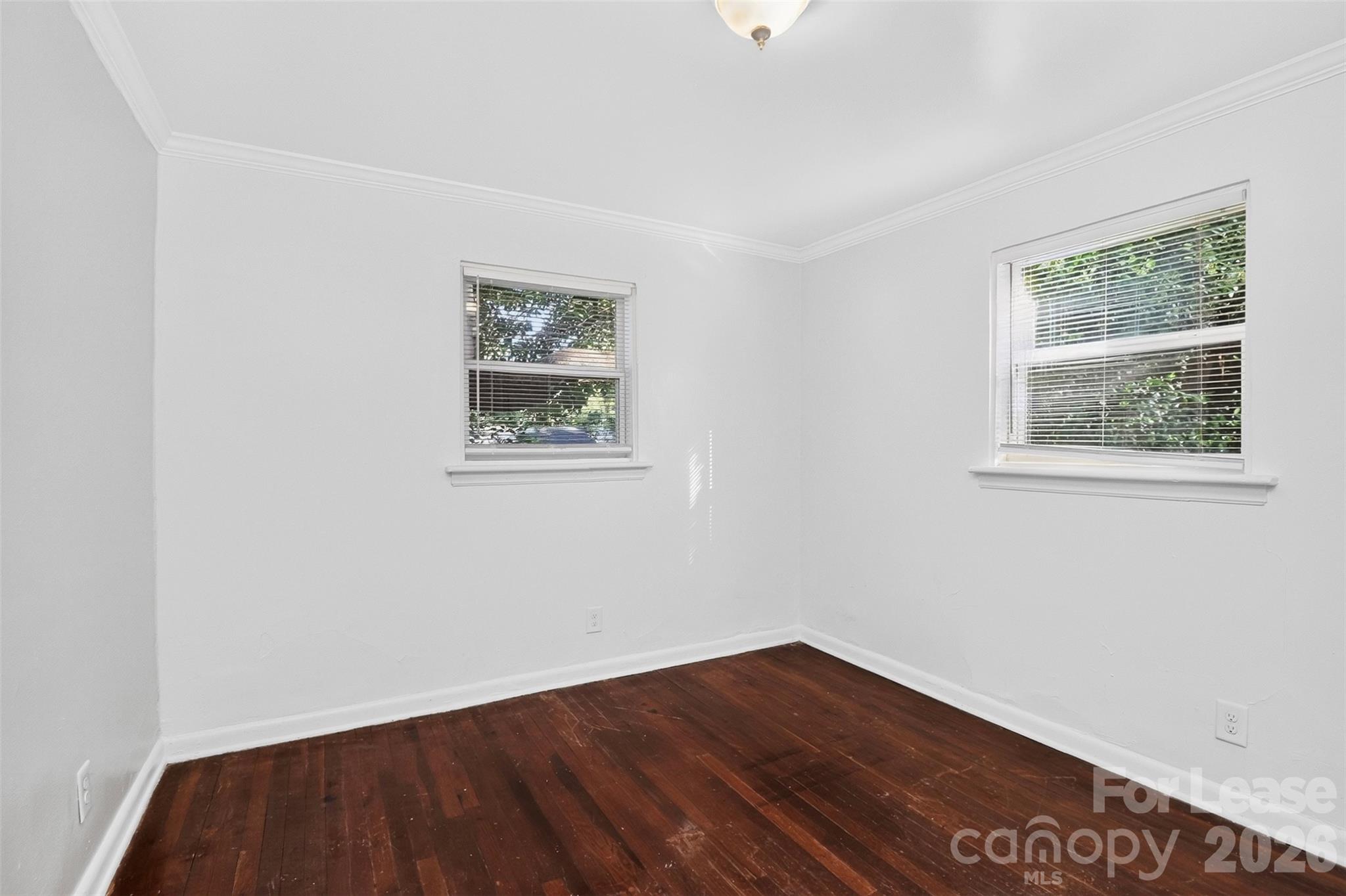 2414 Wilson Avenue Property Photo 12