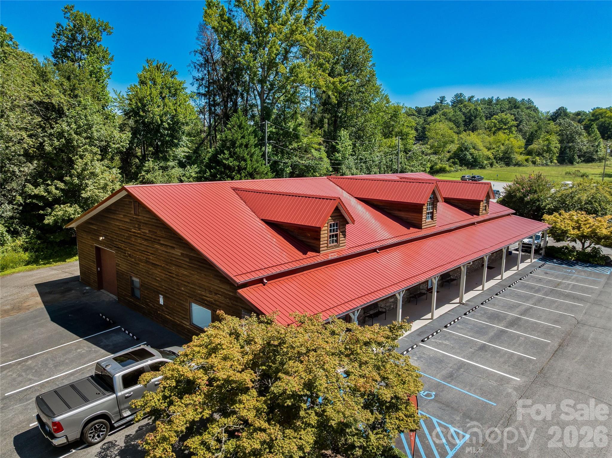 271 Old Barn Road Property Photo 2