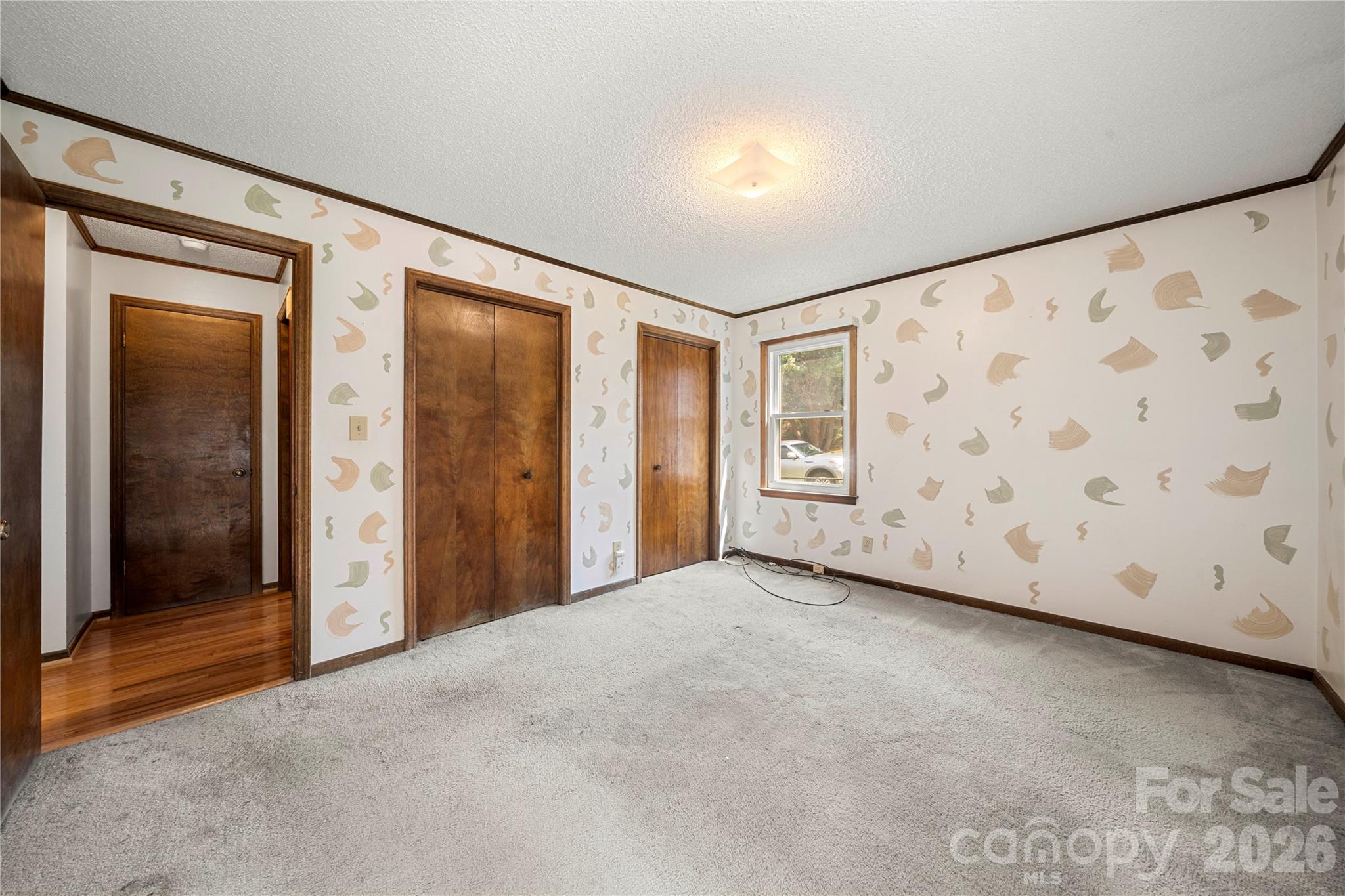 1810 Oak Hollow Road Property Photo 12