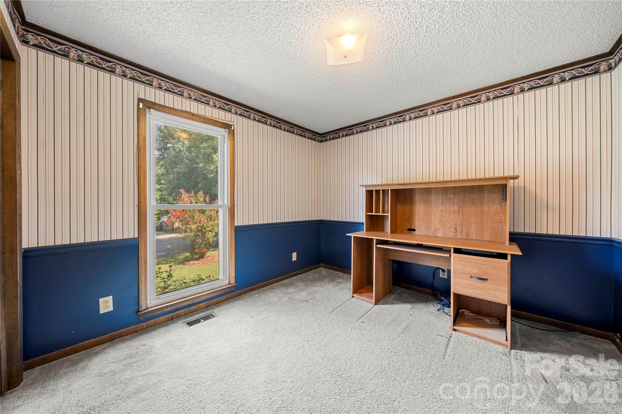 1810 Oak Hollow Road Property Photo 13
