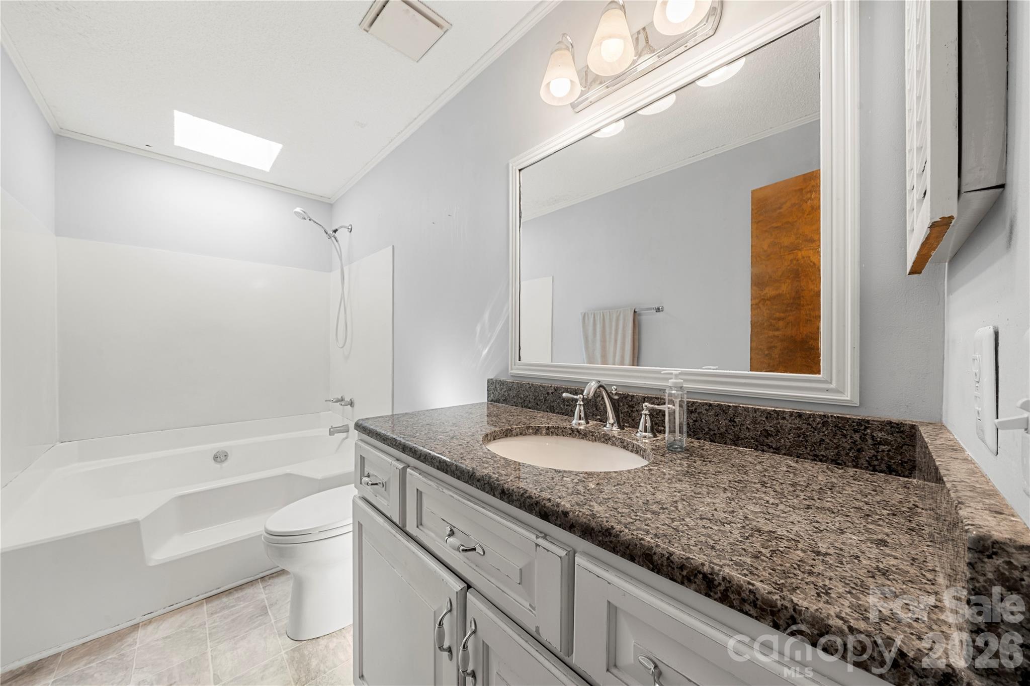 1810 Oak Hollow Road Property Photo 15