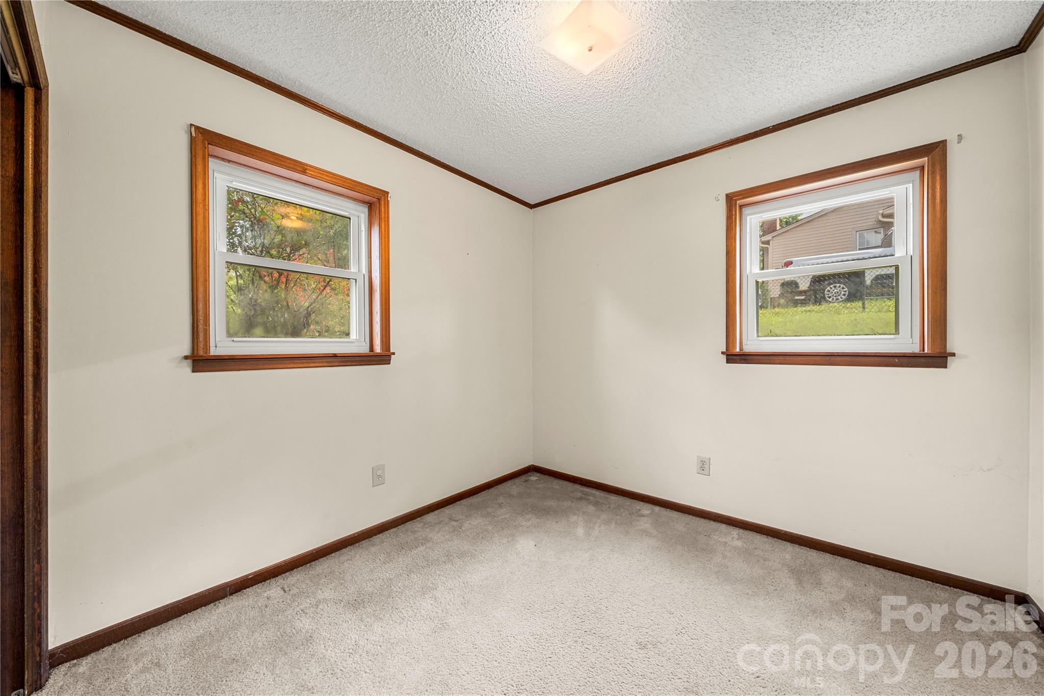 1810 Oak Hollow Road Property Photo 17