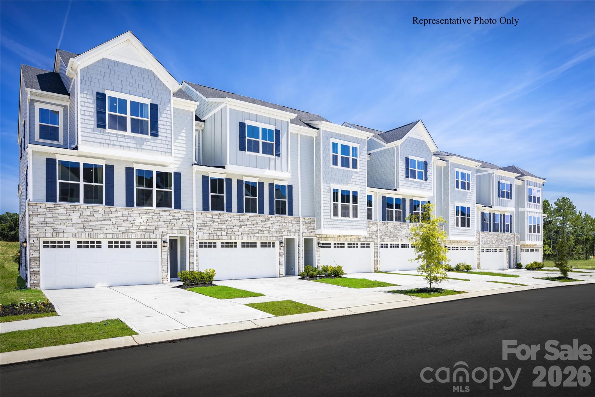2230 Flicker Road Property Photo 2