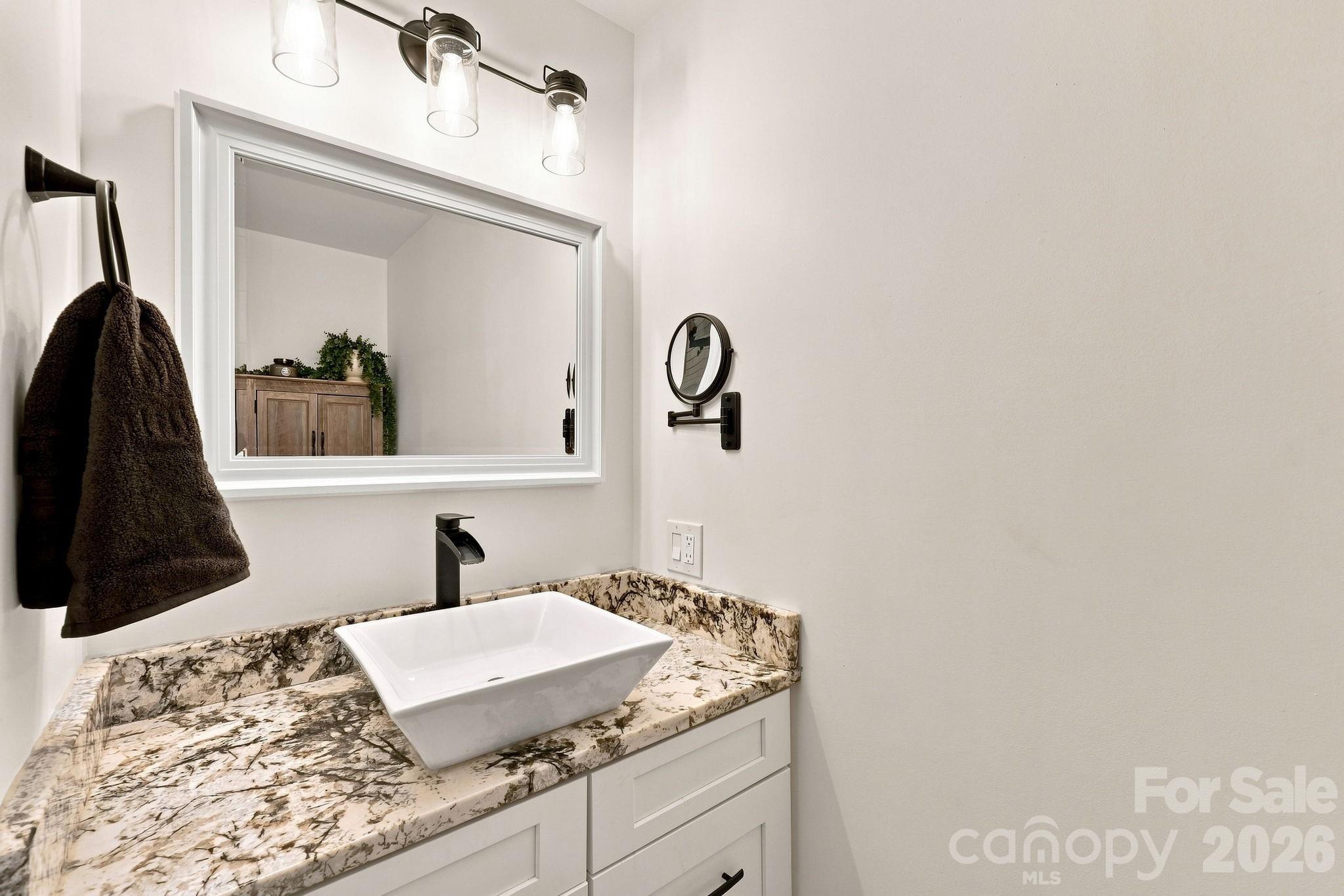 341 Riverbend Road Property Photo 19