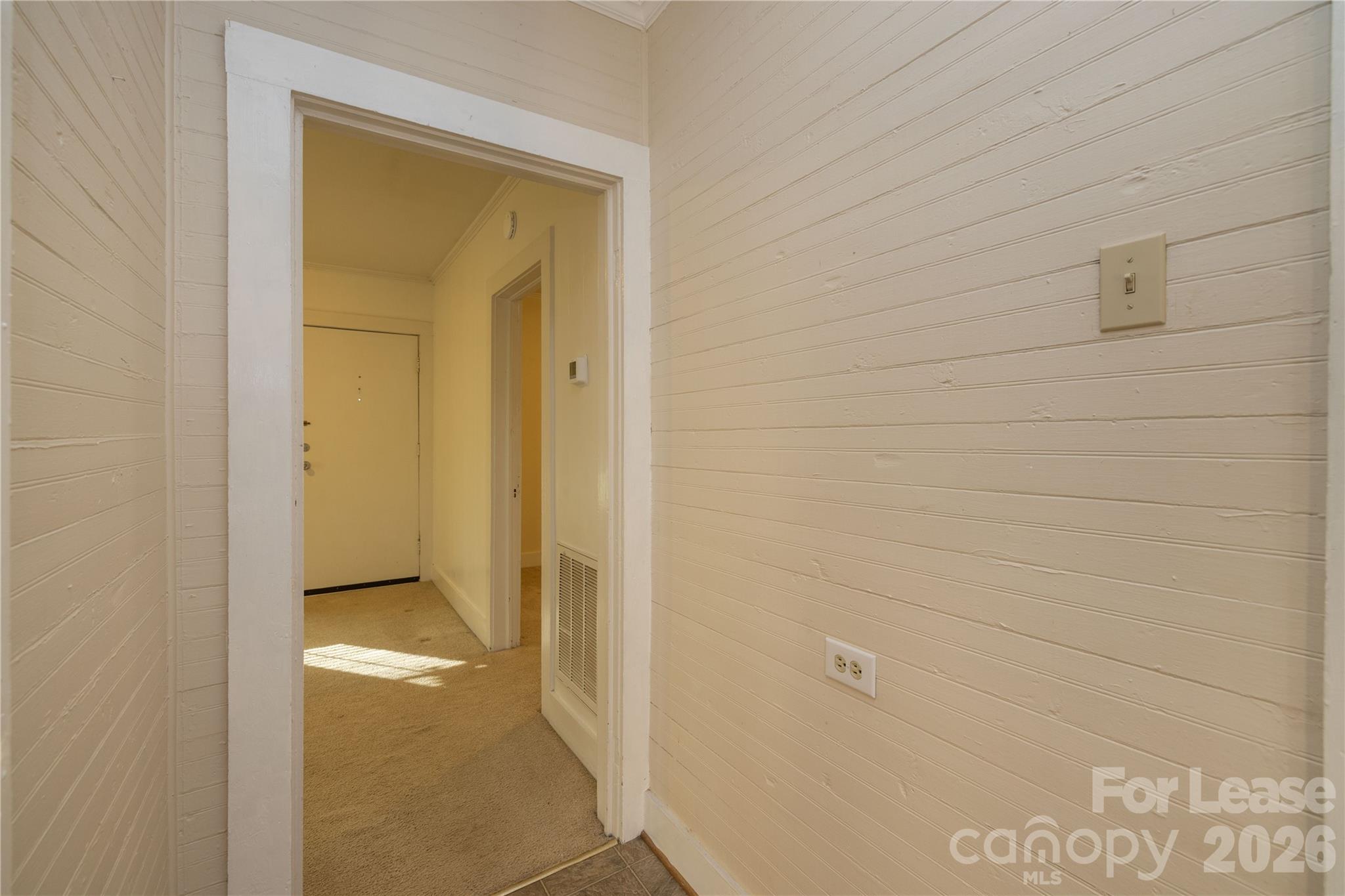 212 E 1st Street Property Photo 24