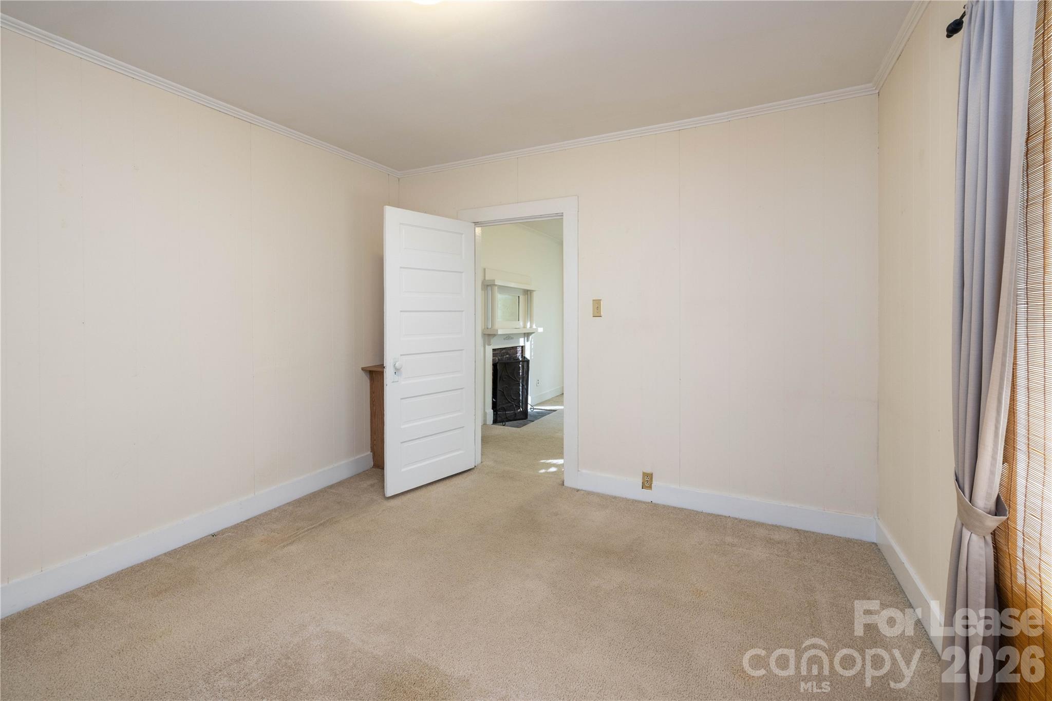 212 E 1st Street Property Photo 31