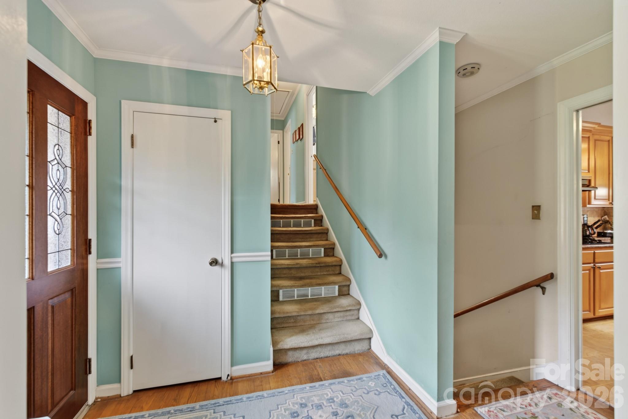 2124 Poinsett Drive Property Photo 17