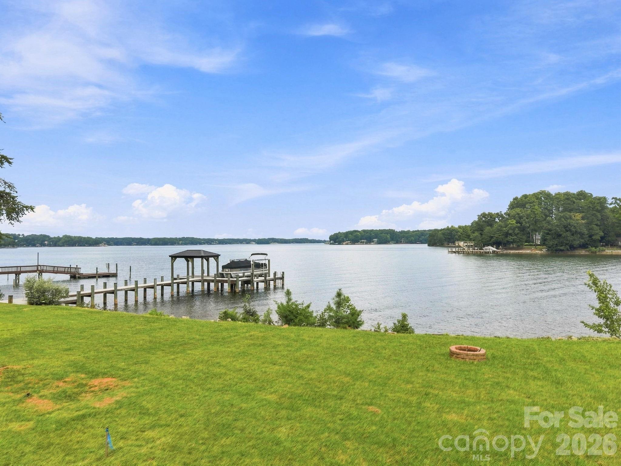 106 Stepaside Lane Property Photo 4