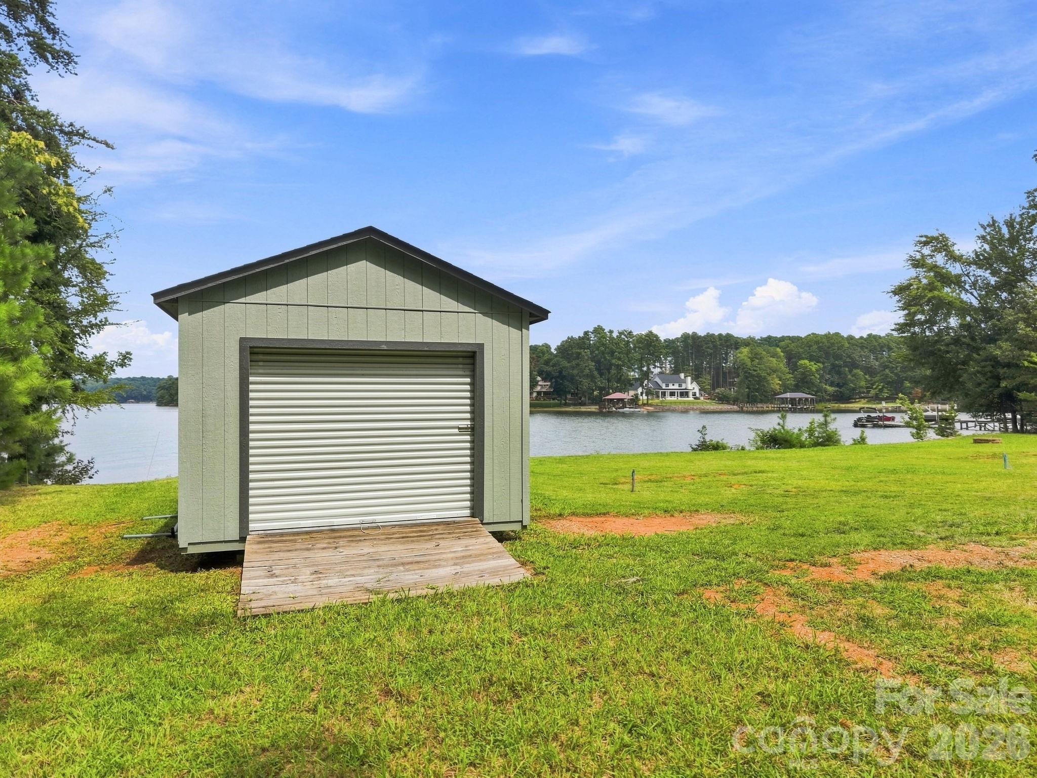 106 Stepaside Lane Property Photo 11