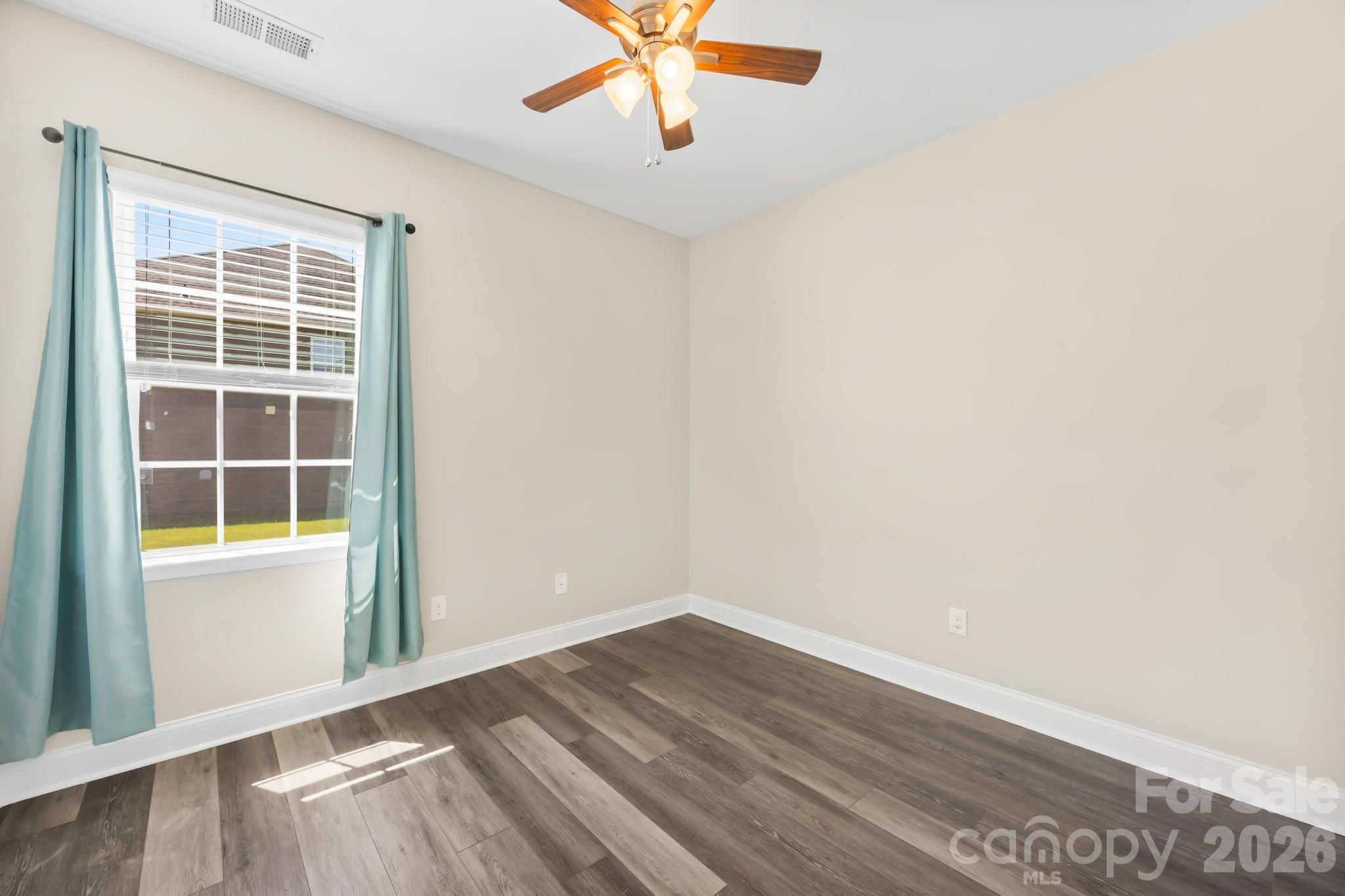 16113 Foreleigh Road Property Photo 12