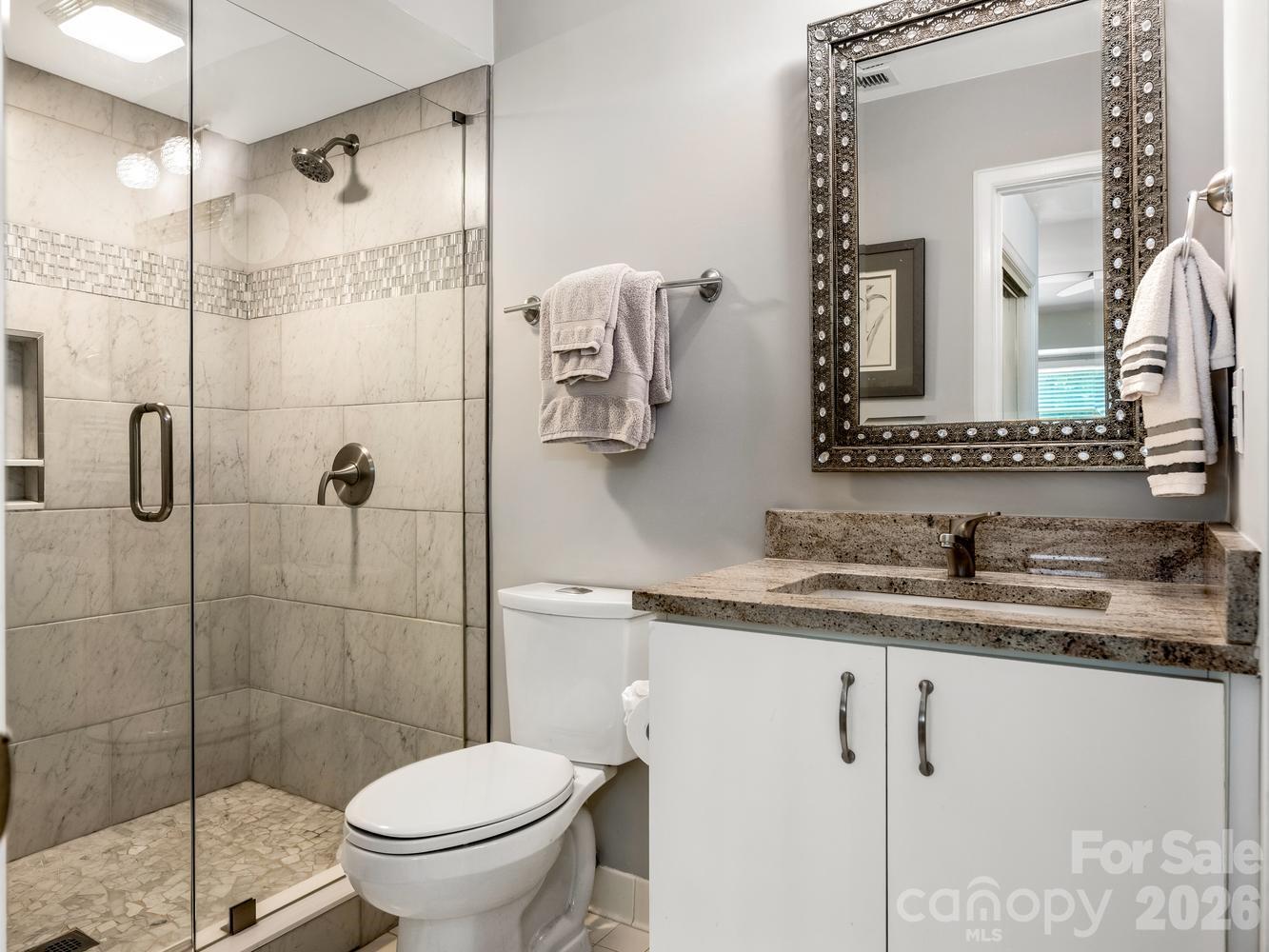 6504 Racquet Wood Court Property Photo 7