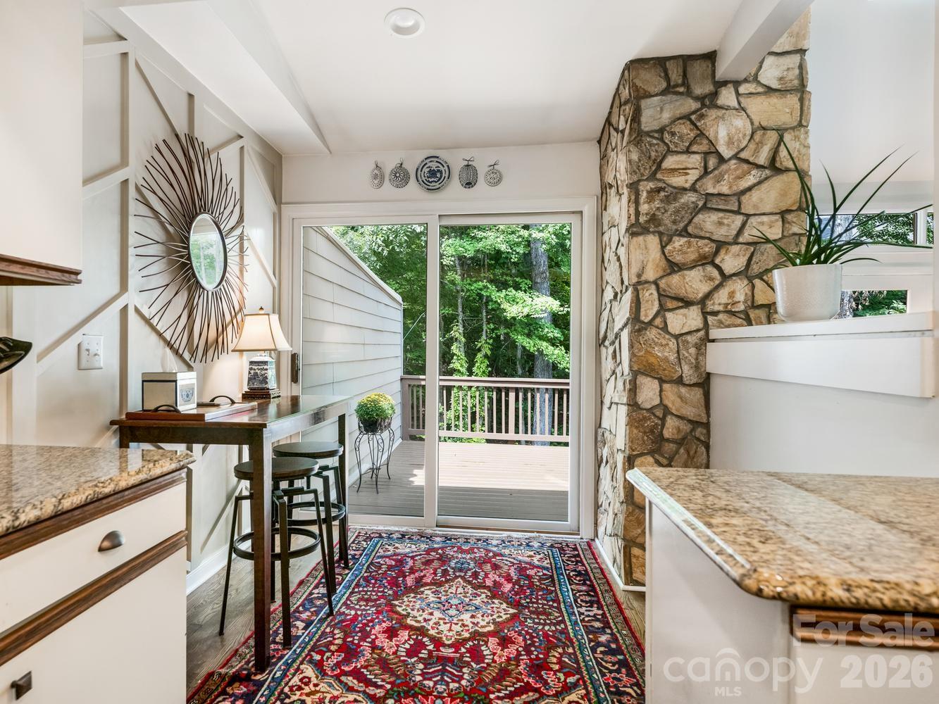 6504 Racquet Wood Court Property Photo 18