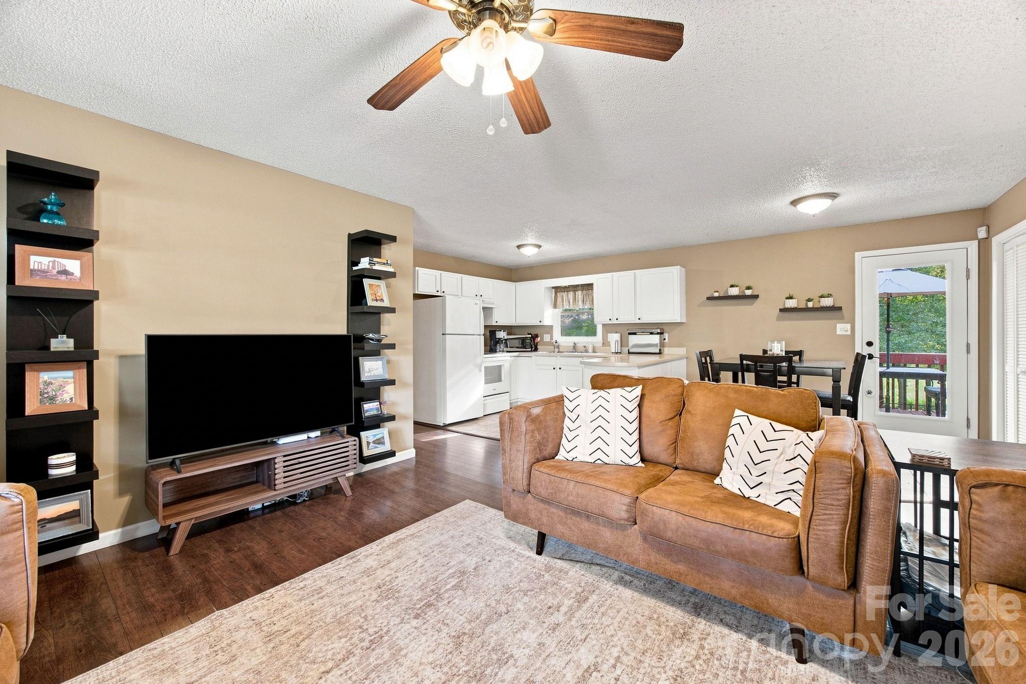 105 Ashburne Drive Property Photo 2