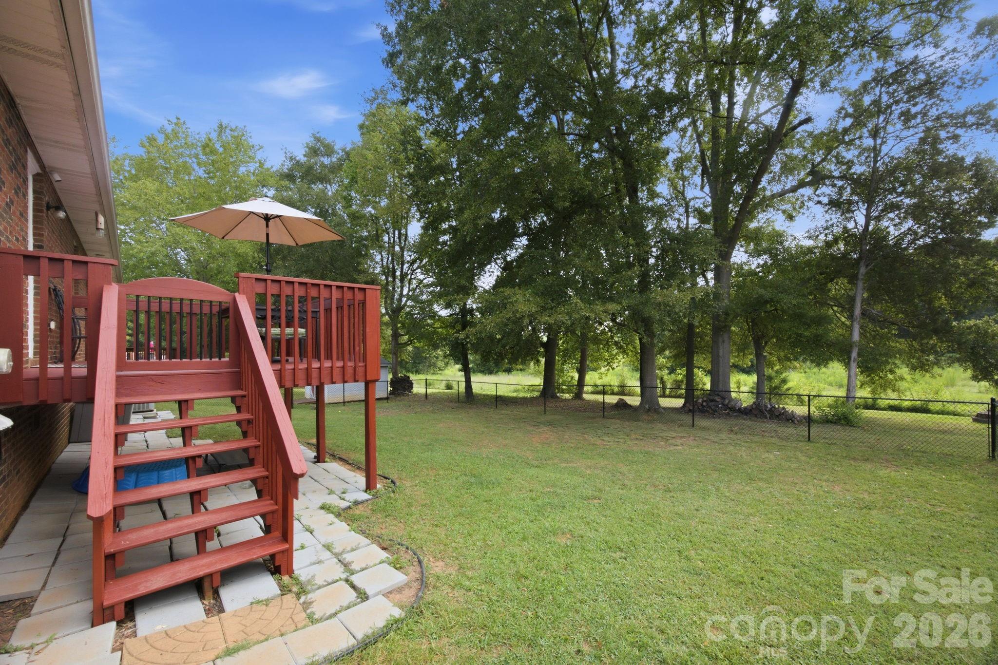 105 Ashburne Drive Property Photo 19