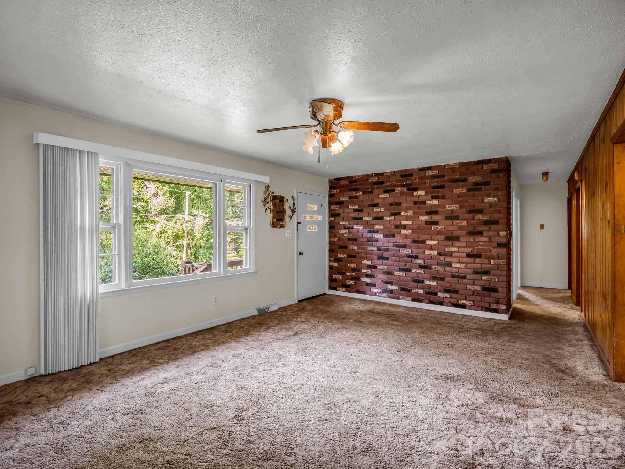 375 Bee Tree Road Property Photo 12