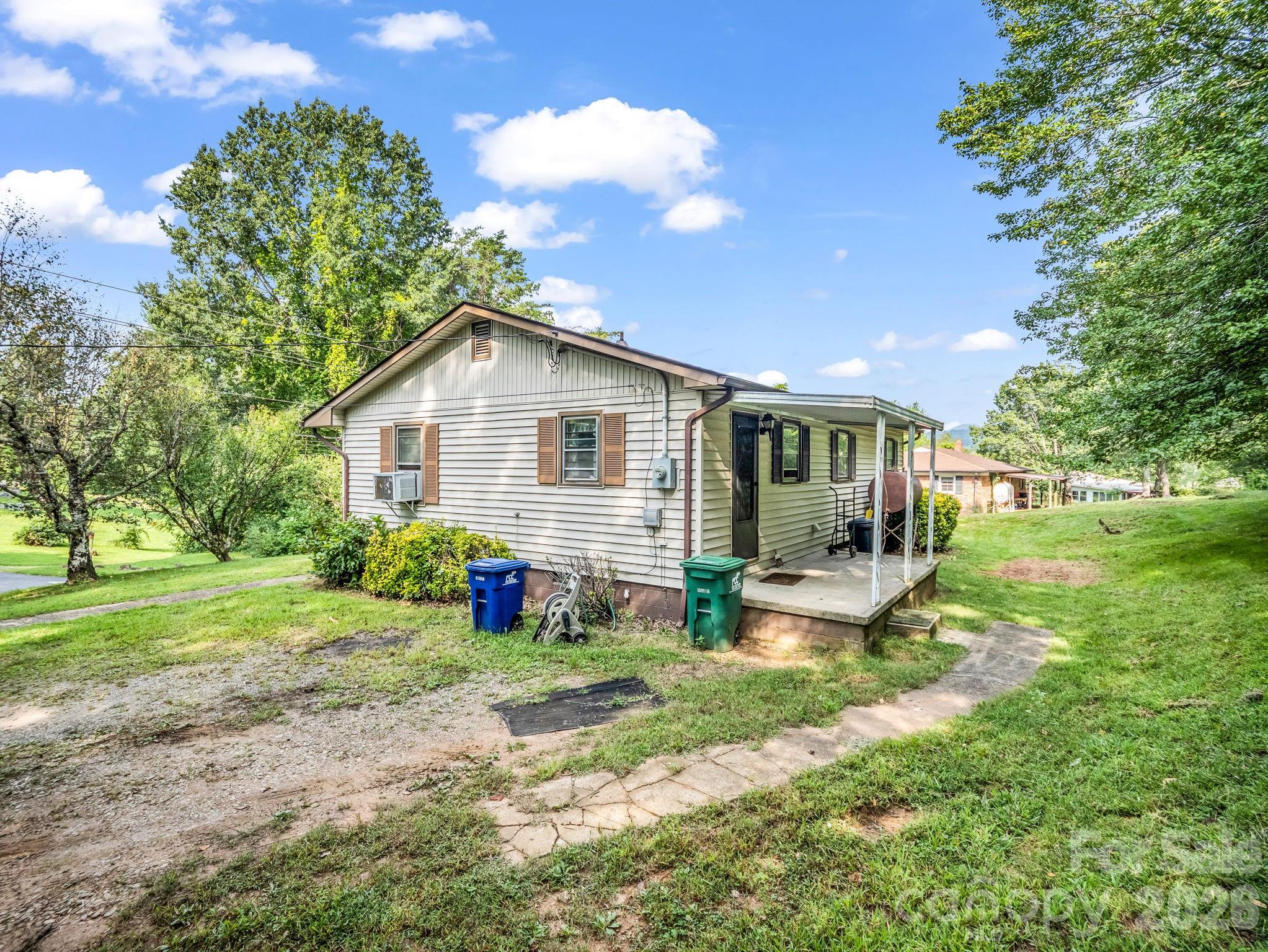 375 Bee Tree Road Property Photo 26