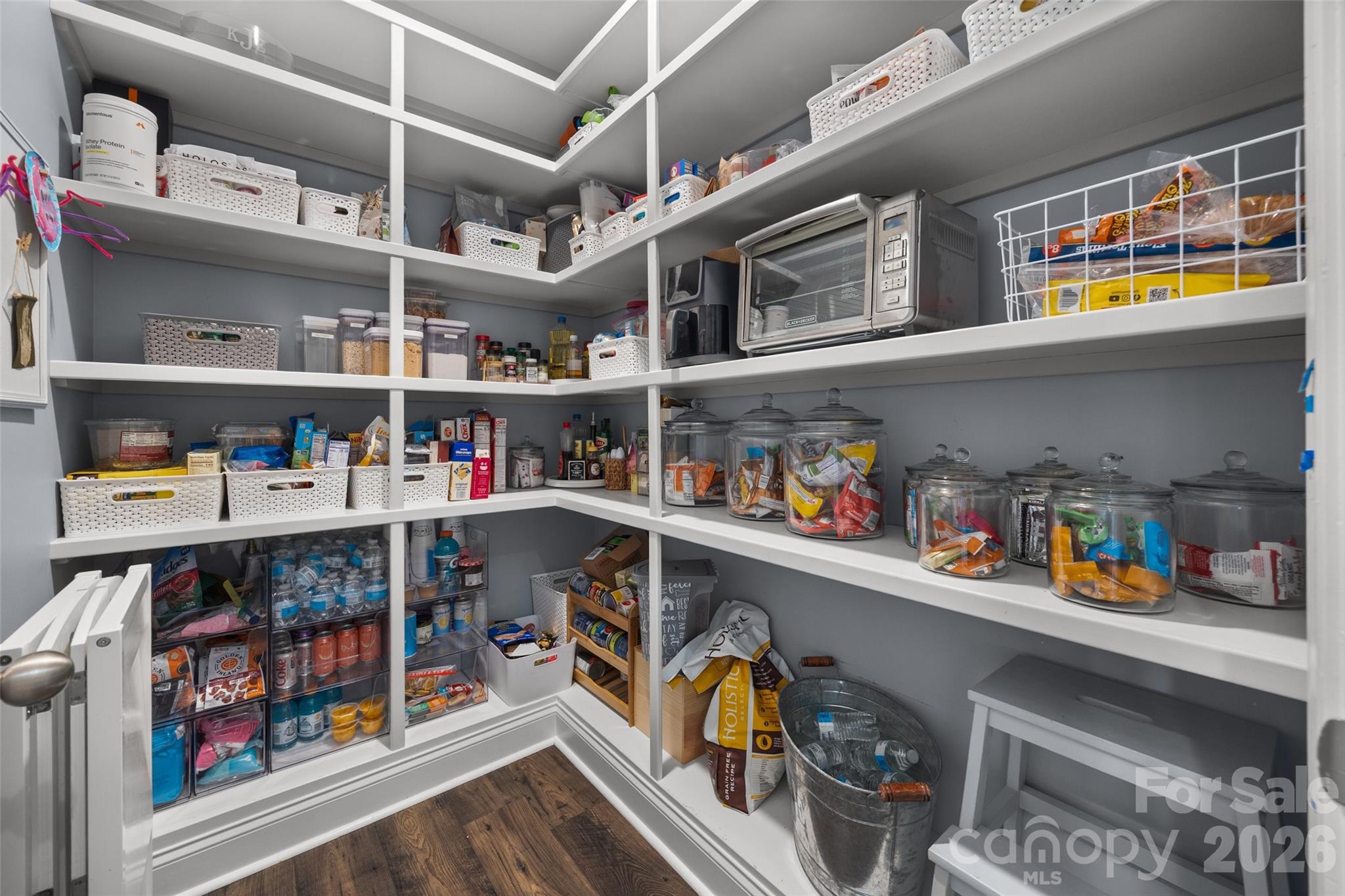 8127 Alford Road Property Photo 8