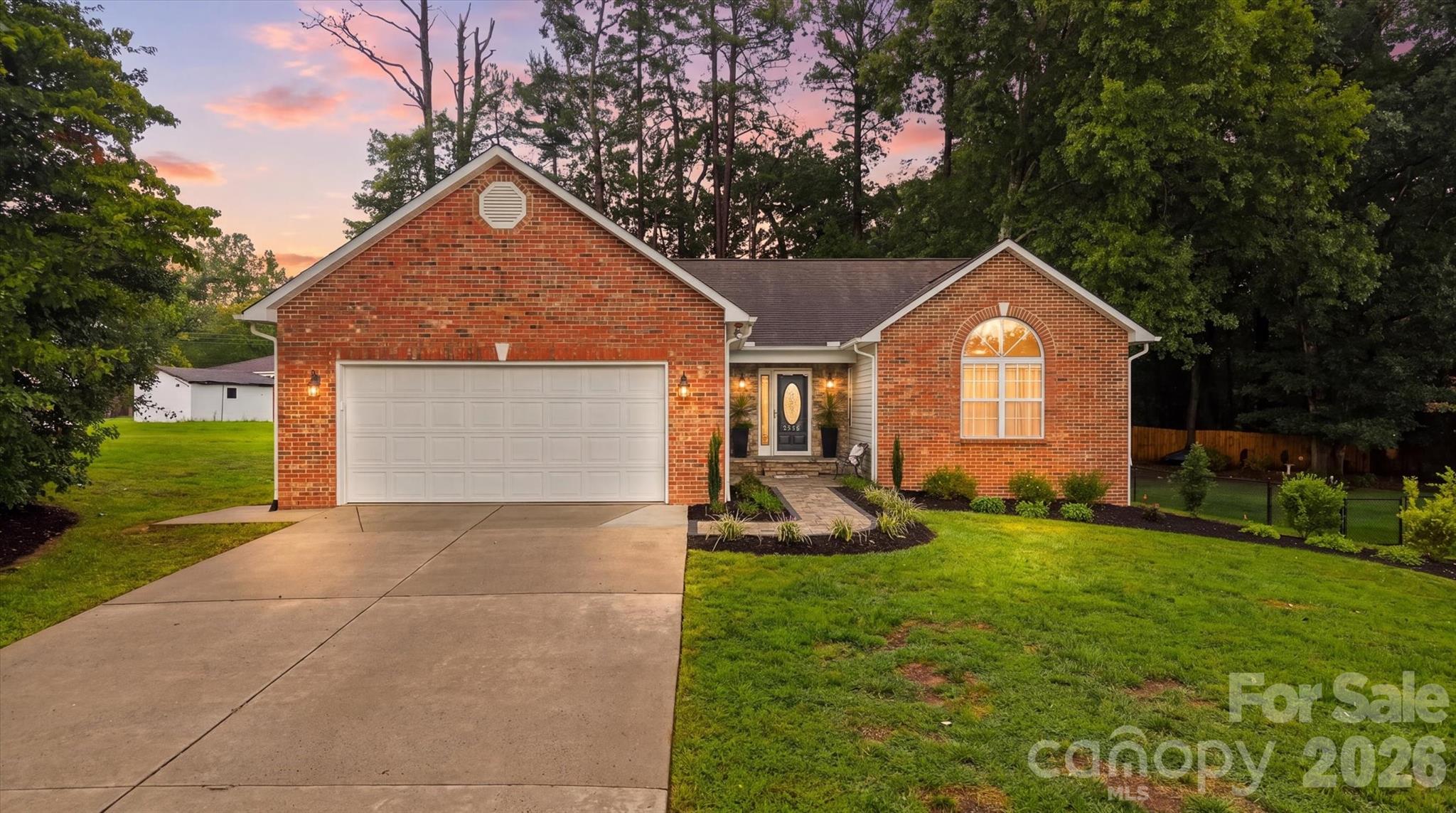 2556 23rd Street Drive Property Photo 1