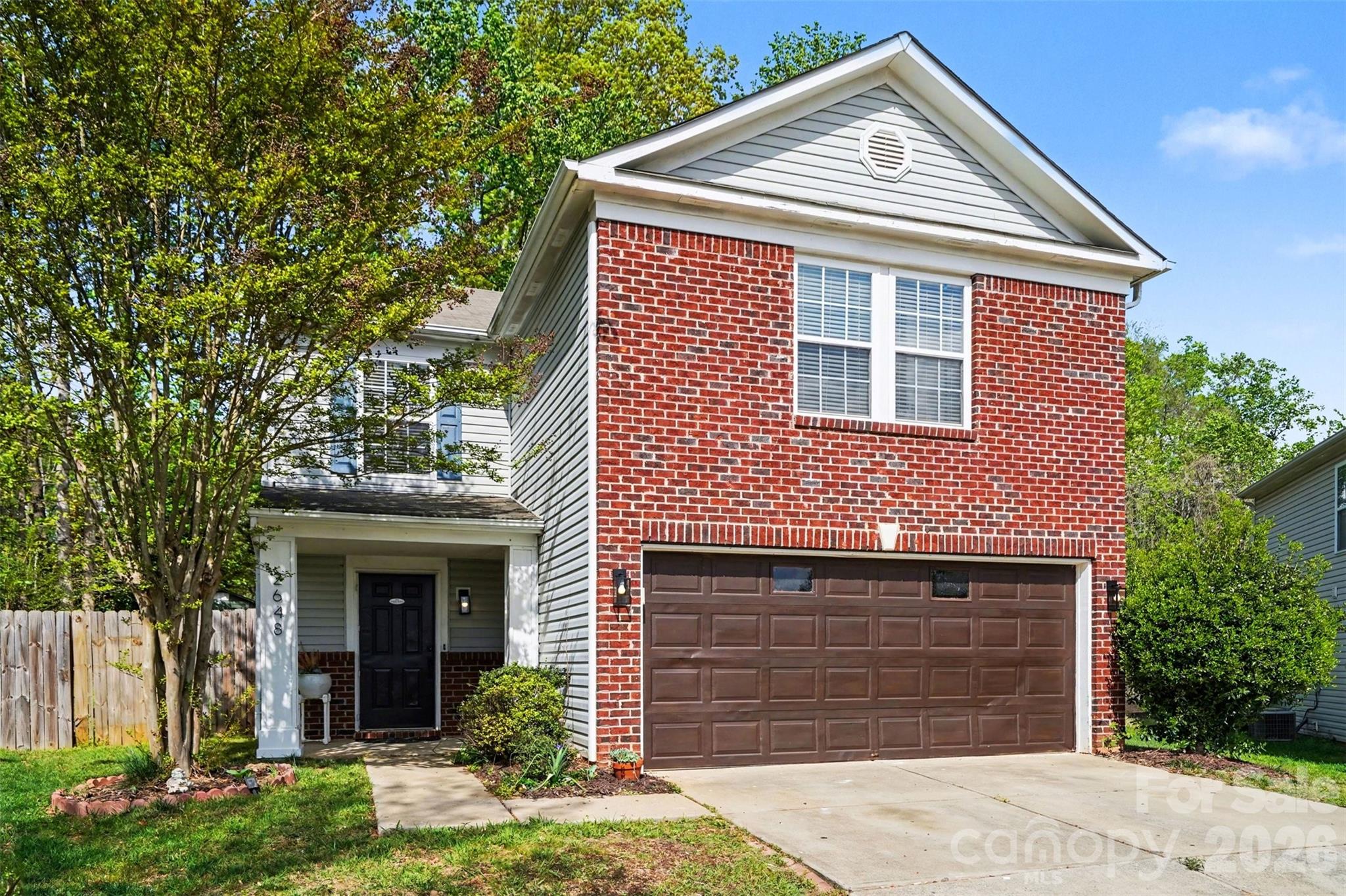 2648 Stream Bank Drive Property Photo 1