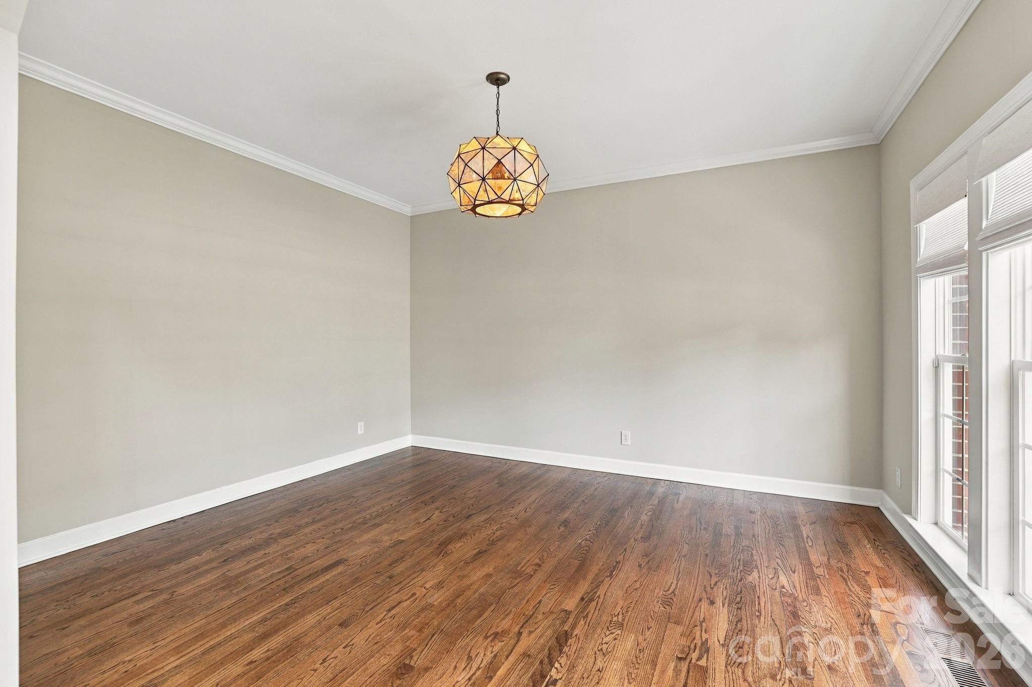 702 Carver Pond Lane Property Photo 5
