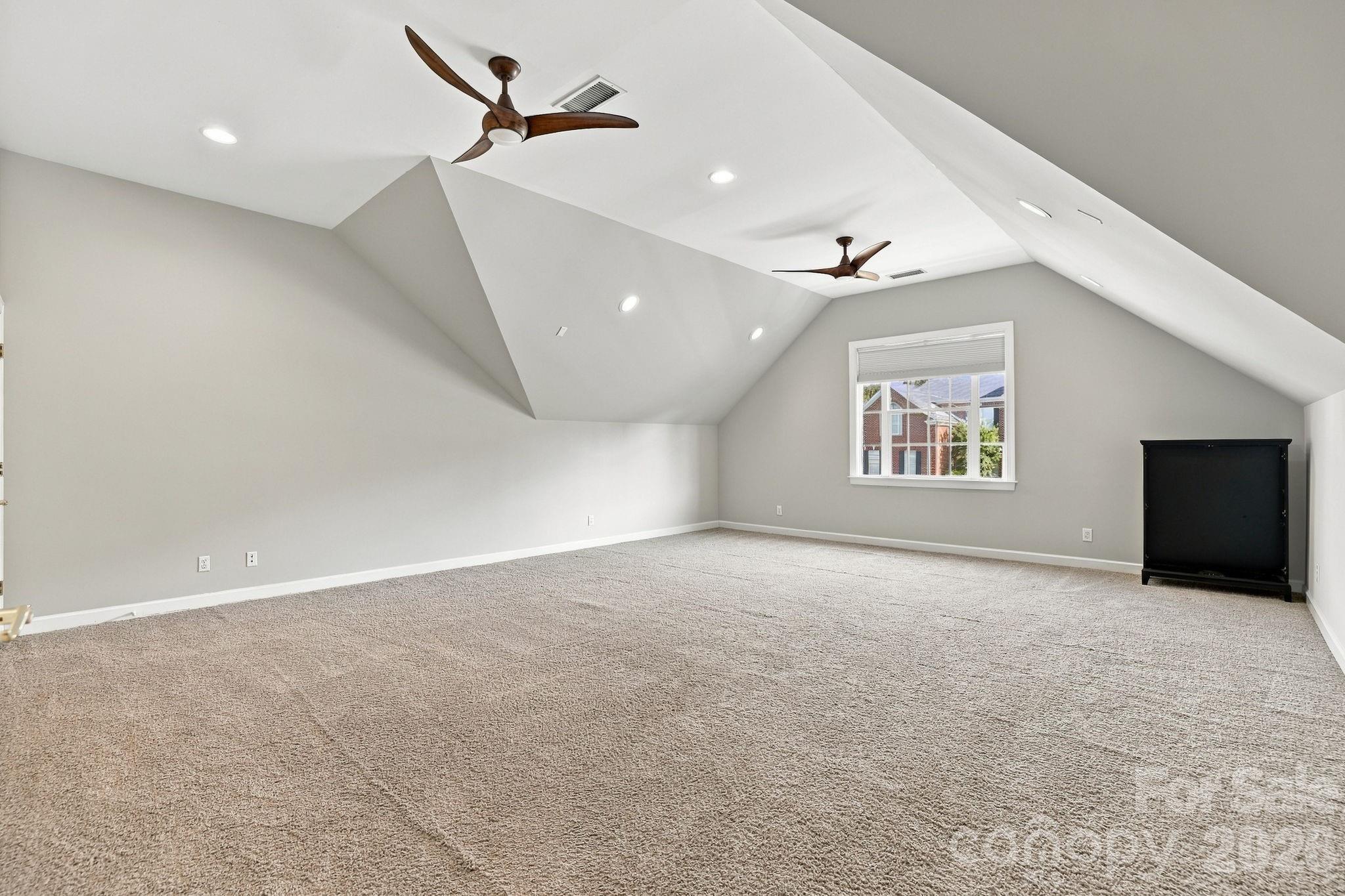 702 Carver Pond Lane Property Photo 21