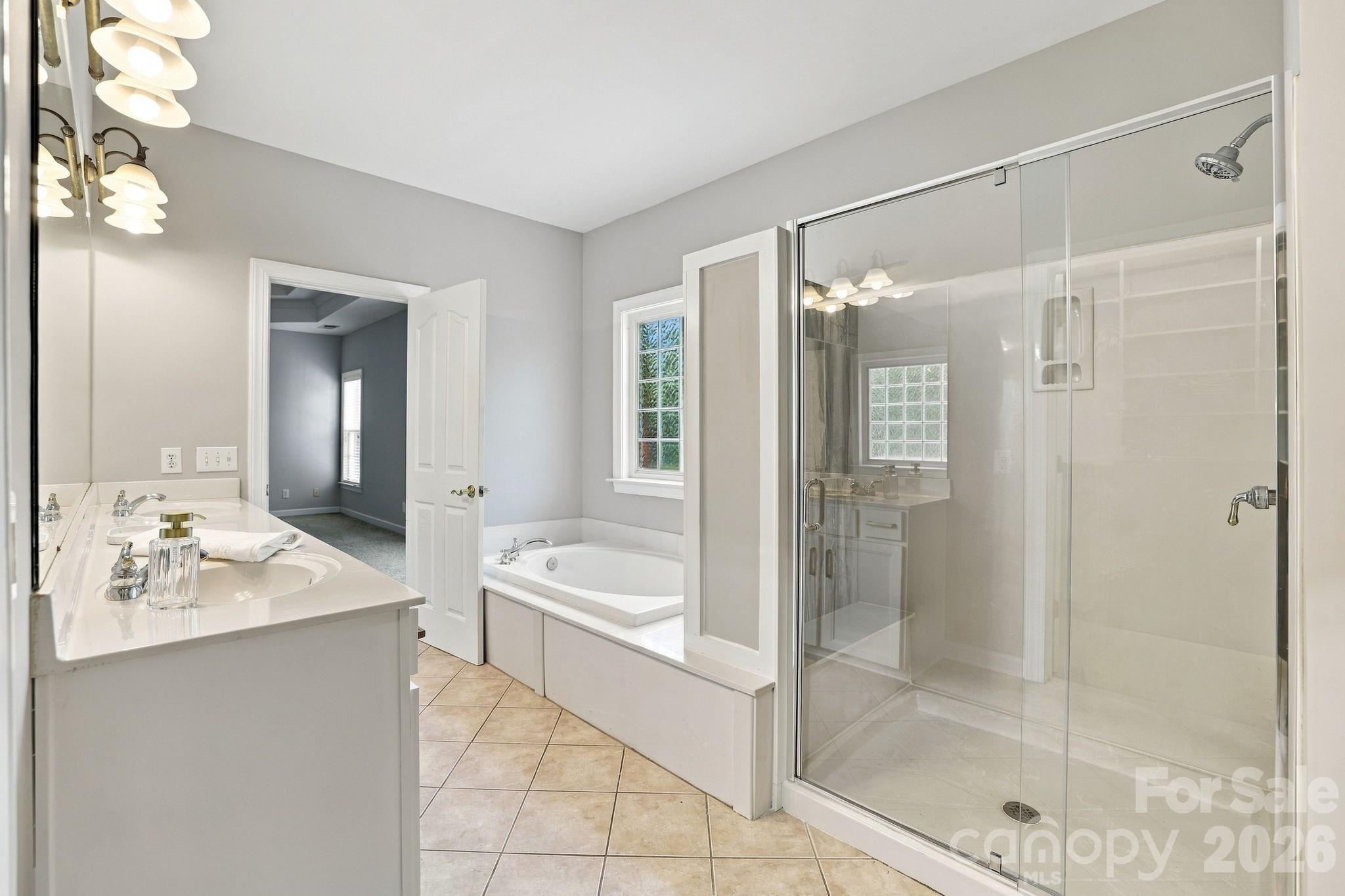 702 Carver Pond Lane Property Photo 29
