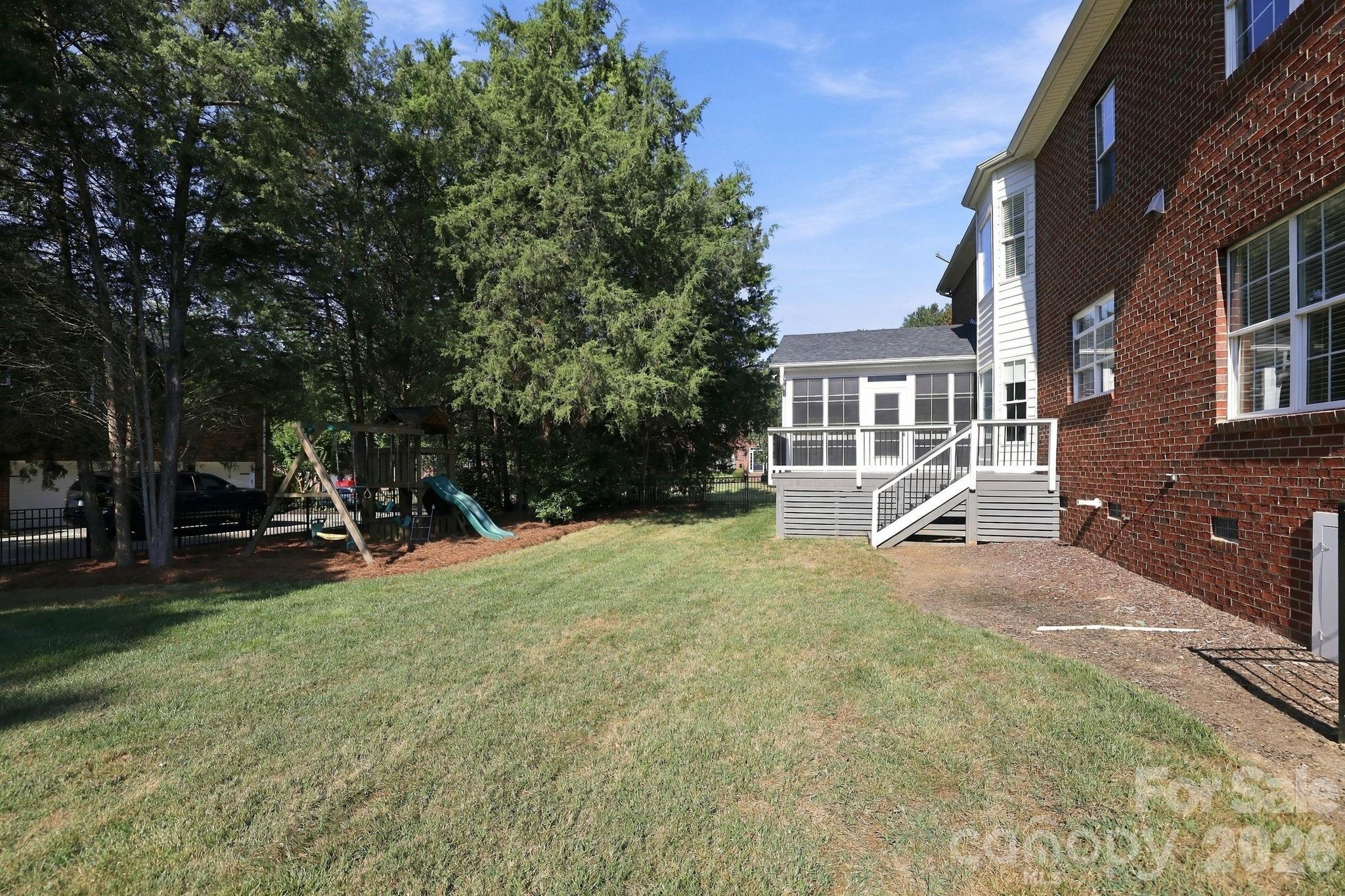 702 Carver Pond Lane Property Photo 40