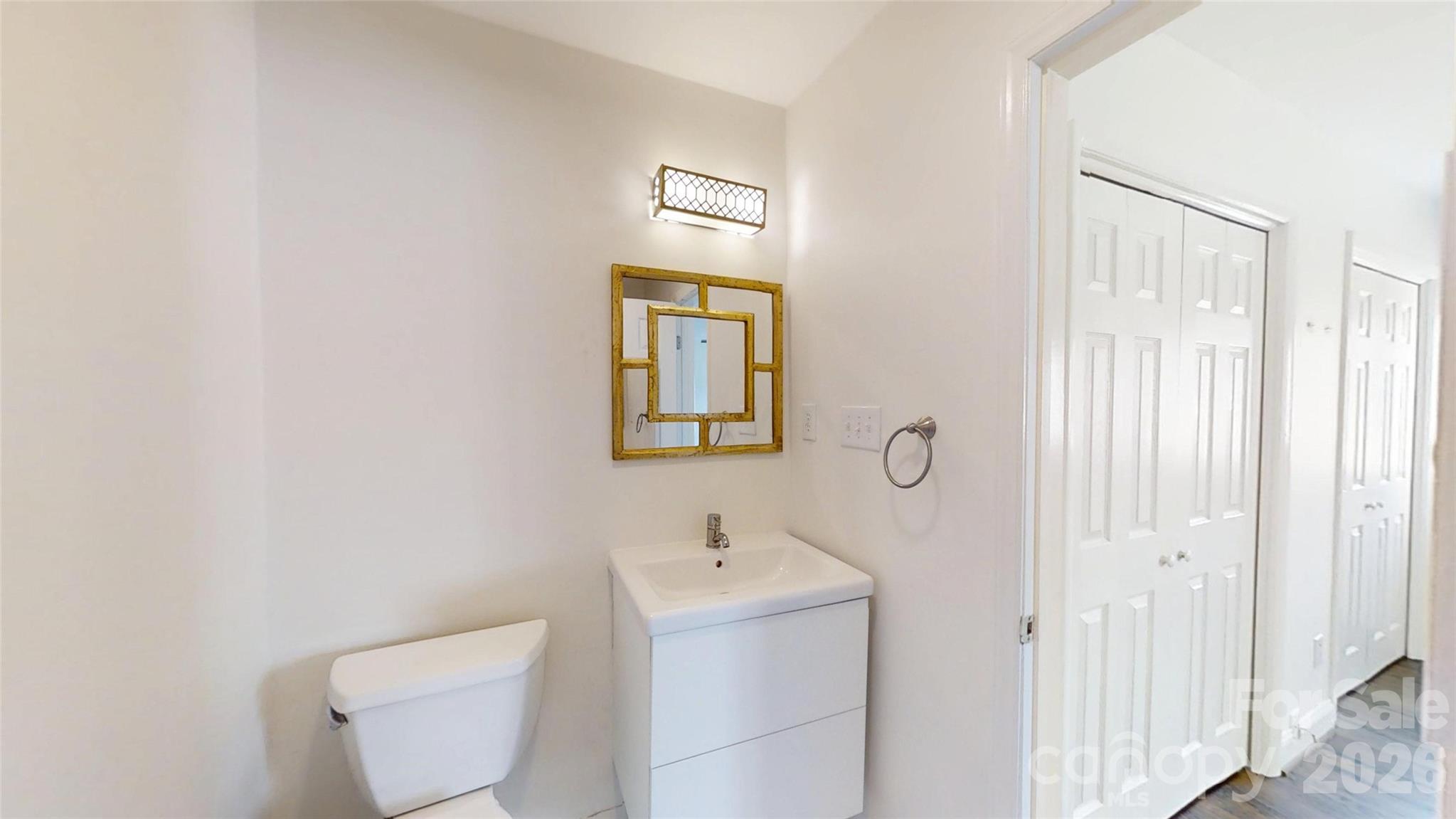 8014 Westcape Drive Property Photo 17