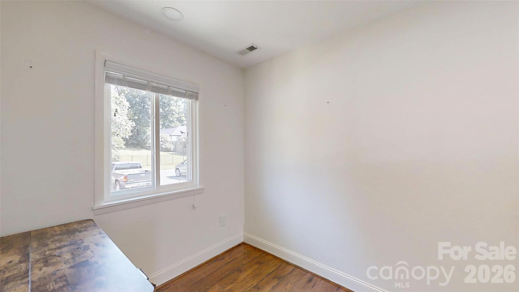 8014 Westcape Drive Property Photo 25