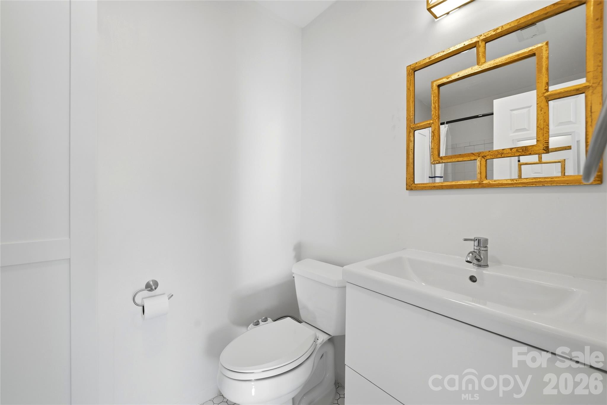 8014 Westcape Drive Property Photo 25